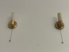 Applique Art Deco in vetro opalino e ottone, anni '40, Germania