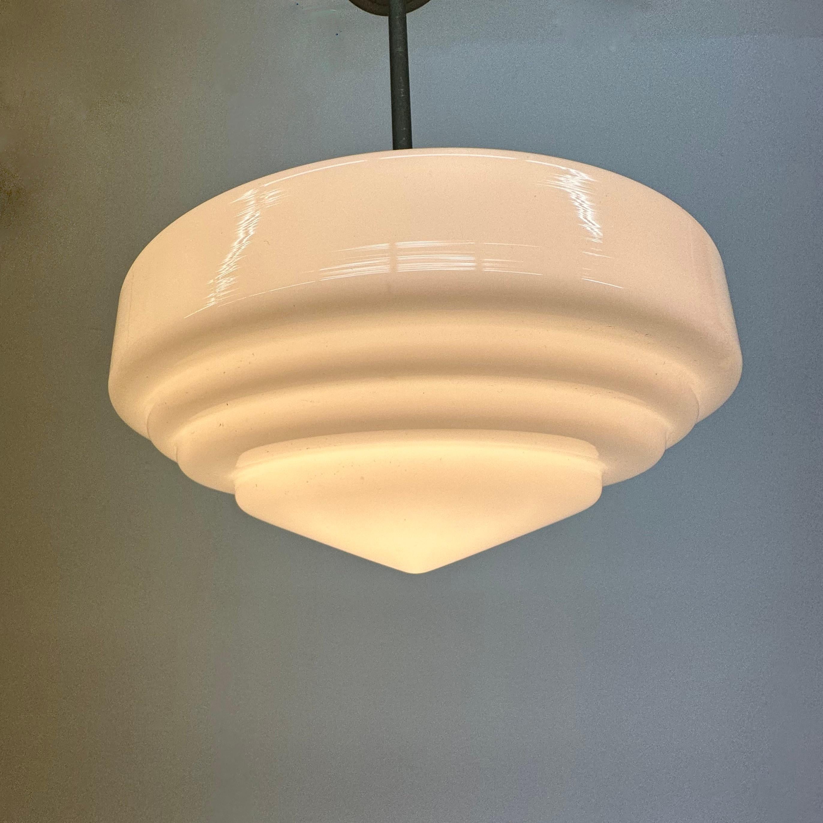 Art deco opaline glass ceiling lamp , 1930’s For Sale 10