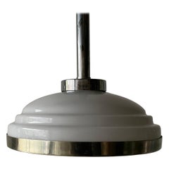 Lampada da soffitto Art Deco in vetro opalino e cromo, anni '40, Italia