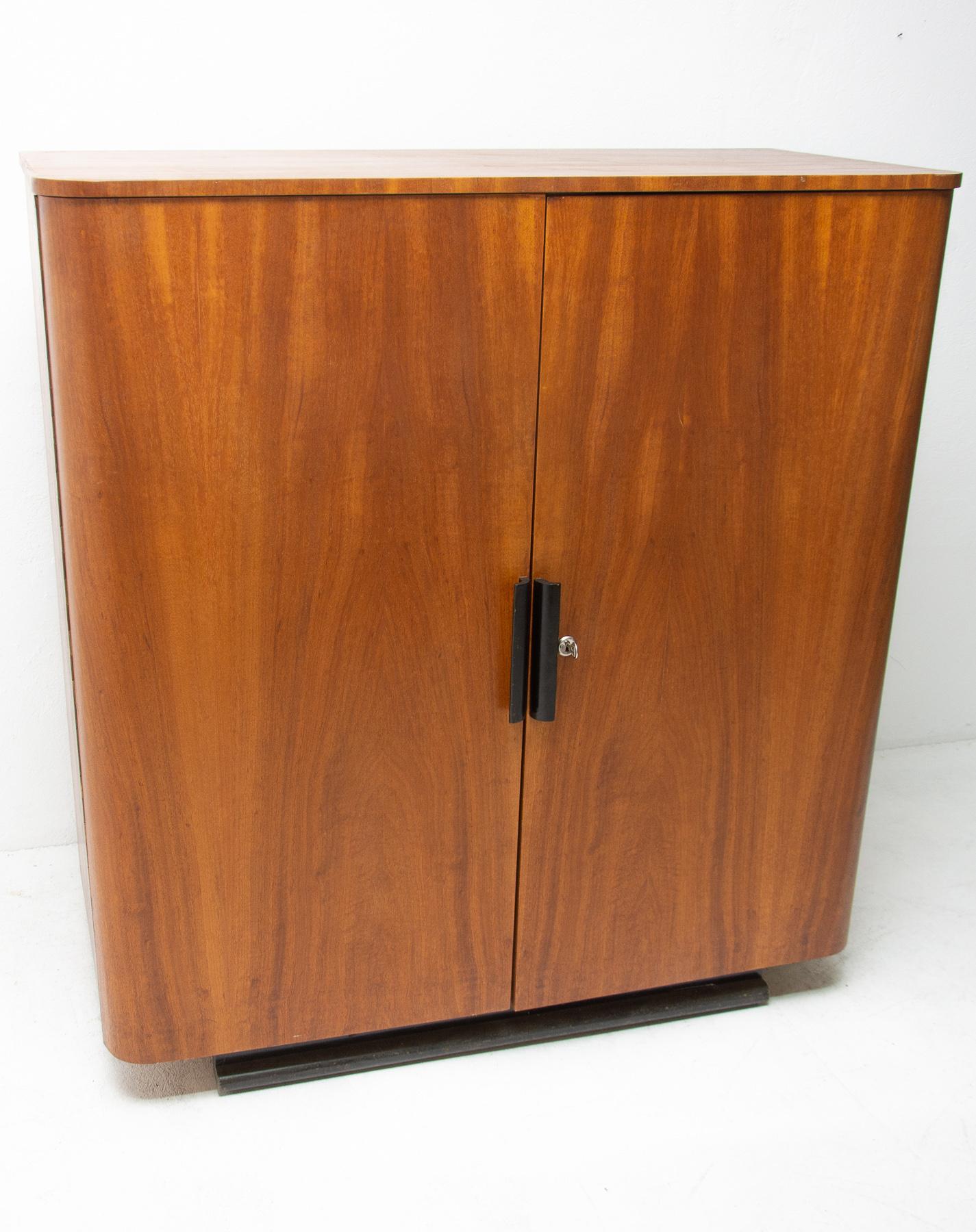 Czech Art Deco or Functionalist Cabinet Designed by Jindřich Halabala for UP Závody