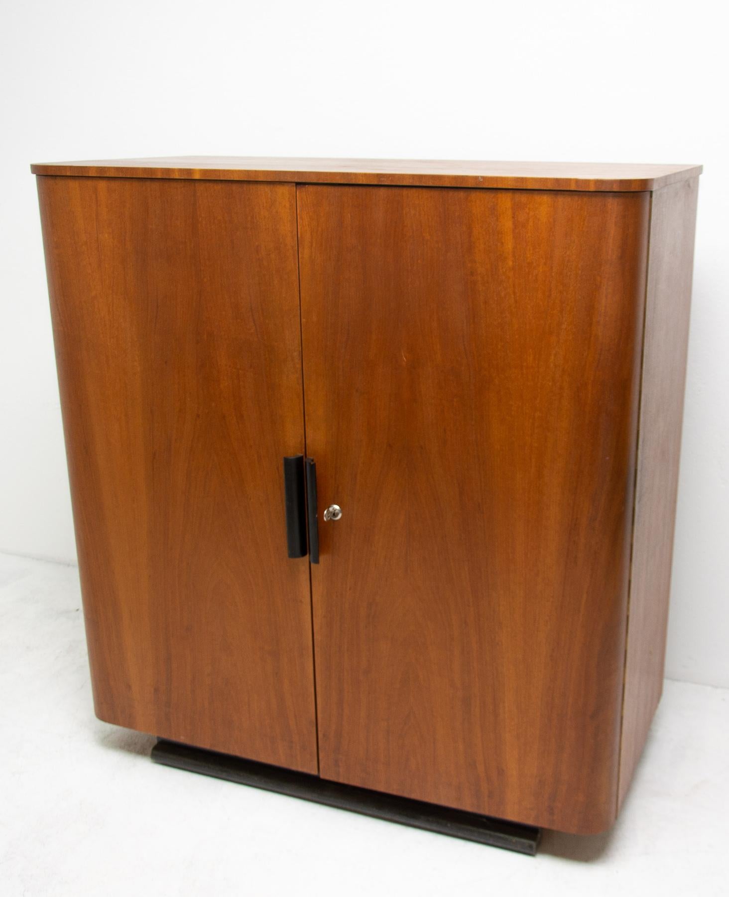 Art Deco or Functionalist Cabinet Designed by Jindřich Halabala for UP Závody 1