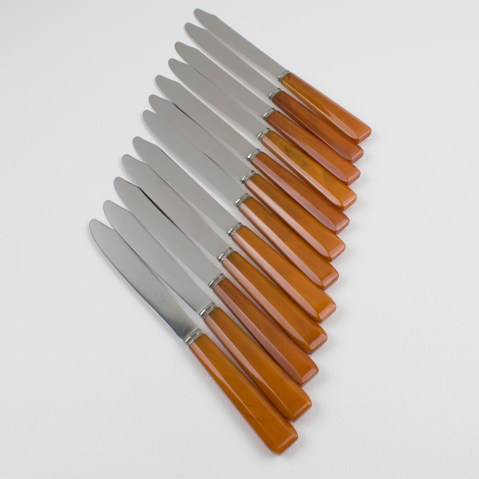 Cuchillos Art Decó de baquelita naranja y acero inoxidable en caja, 24 piezas en venta 3