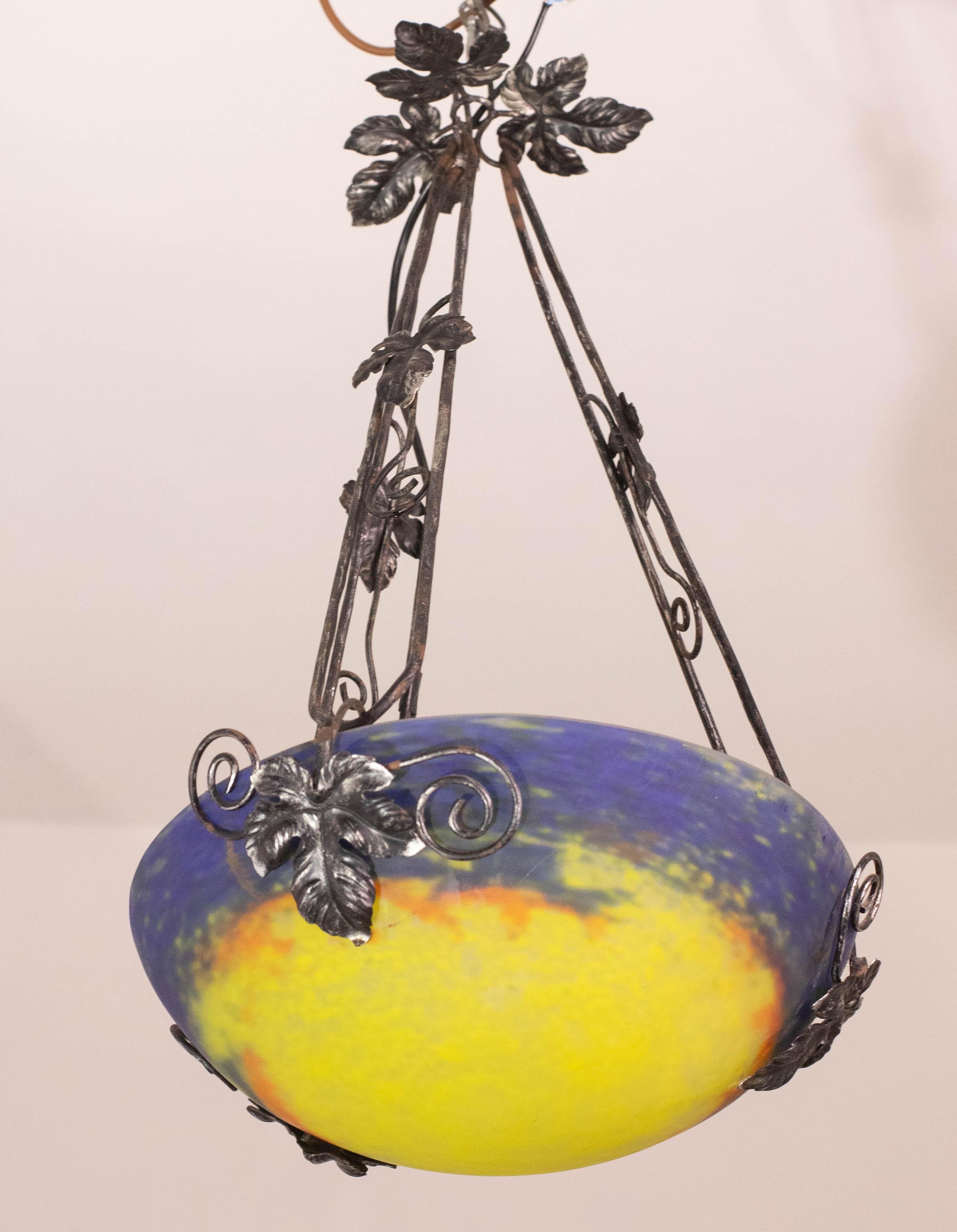 Lámpara colgante Art Déco amarilla de G.V. de Croismare, Muller Frères, Francia, años 20 en venta 2