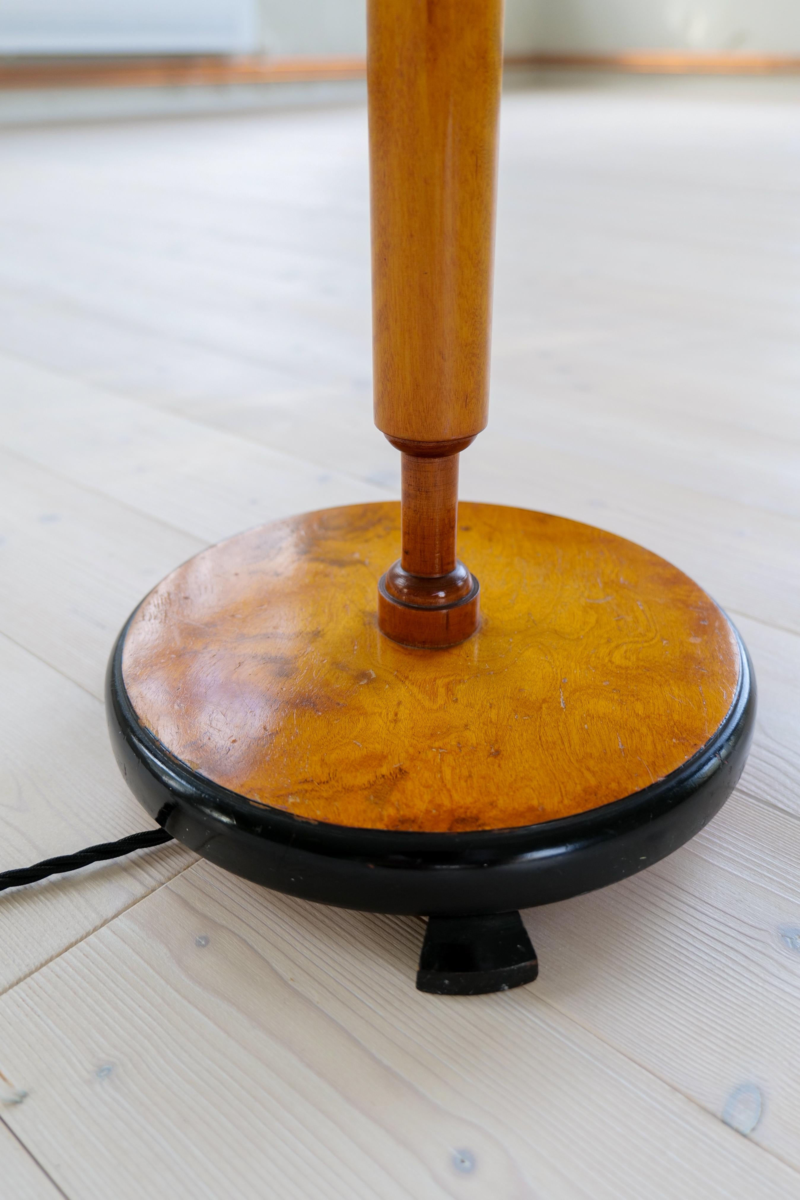 Lampadaire organique Art déco en bouleau teinté de Suède, années 1930 en vente 7