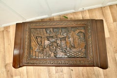 Cofre Art Decó Oriental de Madera de Alcanfor Tallada