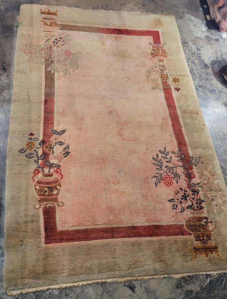 PRESENTING a BEAUTIFUL and RARE Medium sized Helen Fette Rectangular Oriental Rug from the Art Deco Era.

Beautifully detailed and HIGH QUALITY wool weave.

Circa 1925.

Rectangular in shape it features Flowers & Urn Vases.

Lovely patina consistent