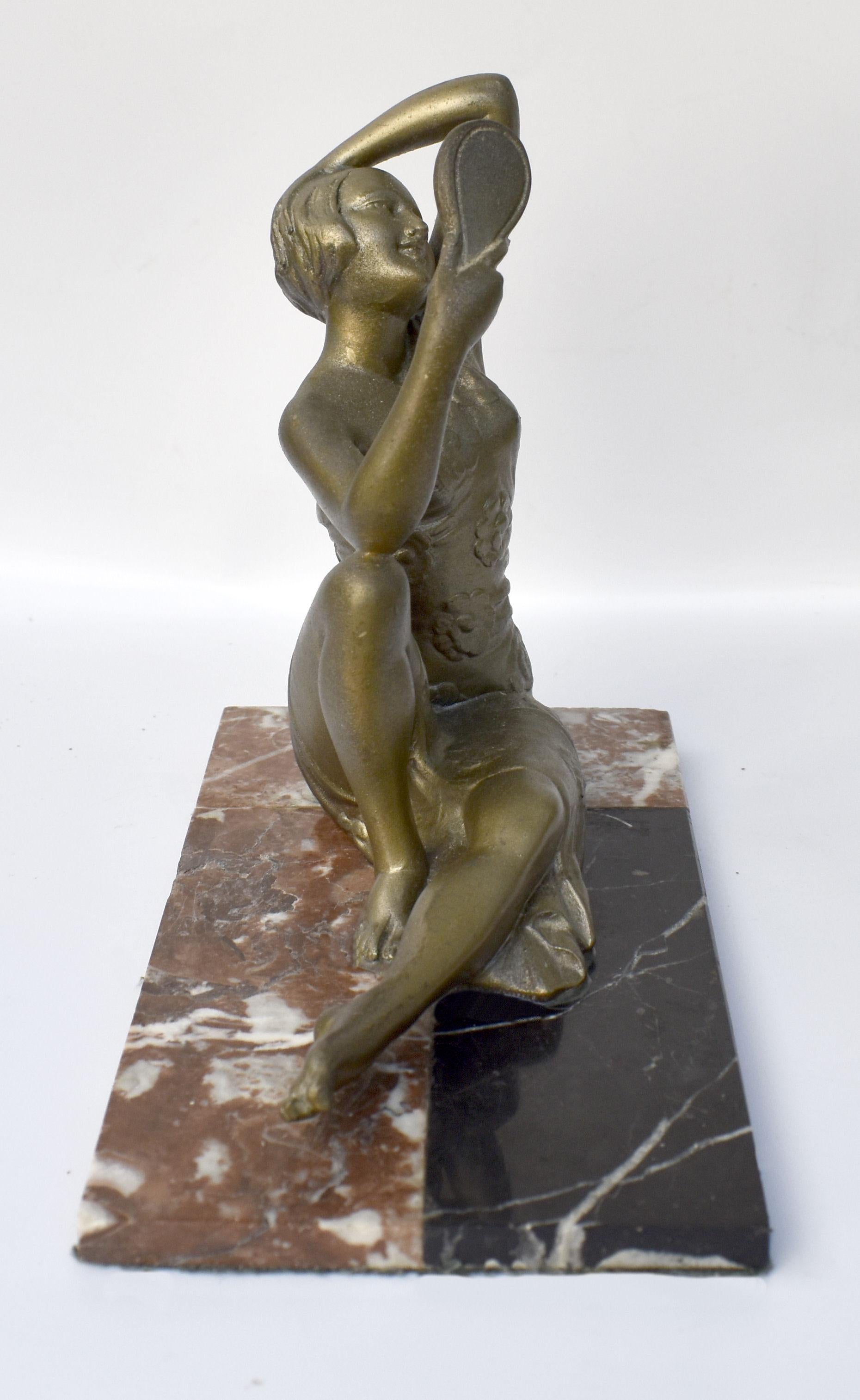 Original französische Art-Déco-Figur der 1930er Jahre, „Die Frau mit der Hand“, Art déco (Europäisch) im Angebot