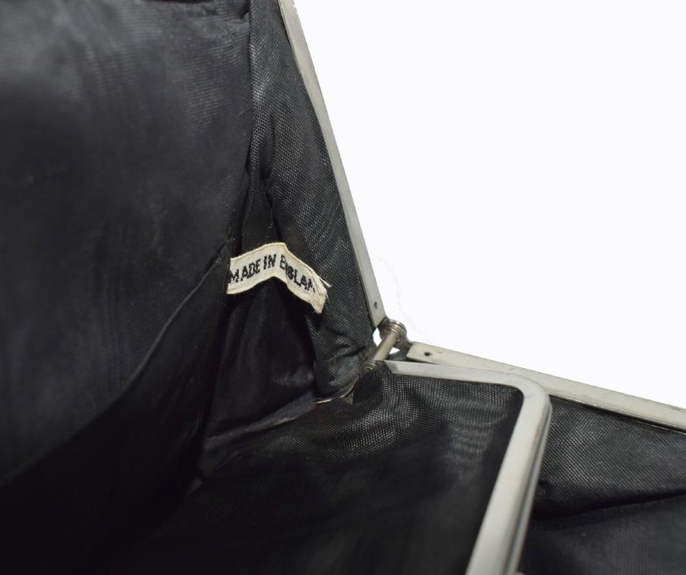 Art Deco Original 1930s Vintage Black Leather and Chrome Ladies Bag For Sale 2