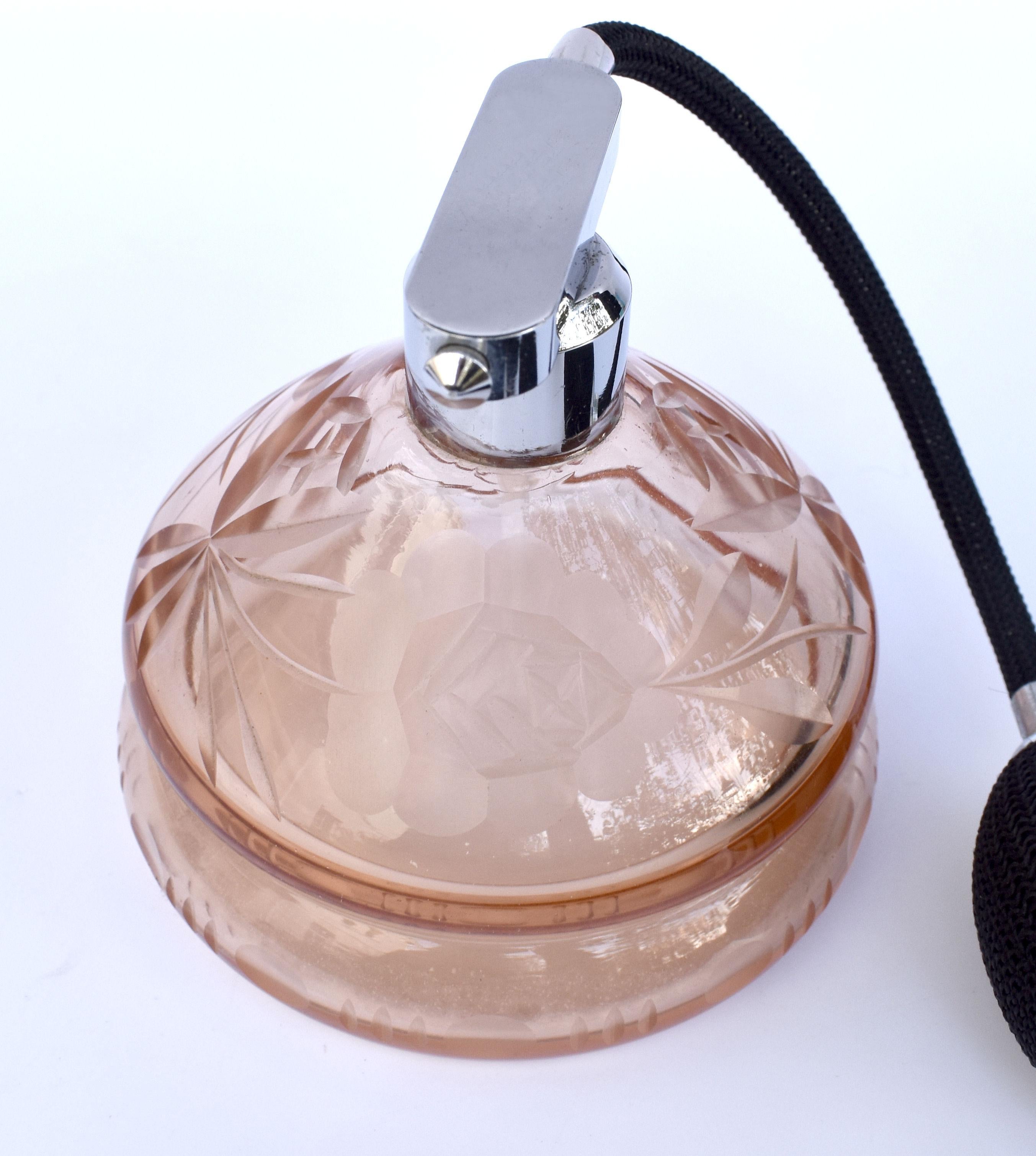 Cut Glass Art Deco Original English Ladies Perfume Atomizer, c1930's For Sale