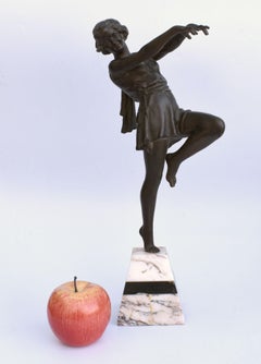 Figura originale Art Deco della scultura francese Carlier, firmata, 1930 ca.