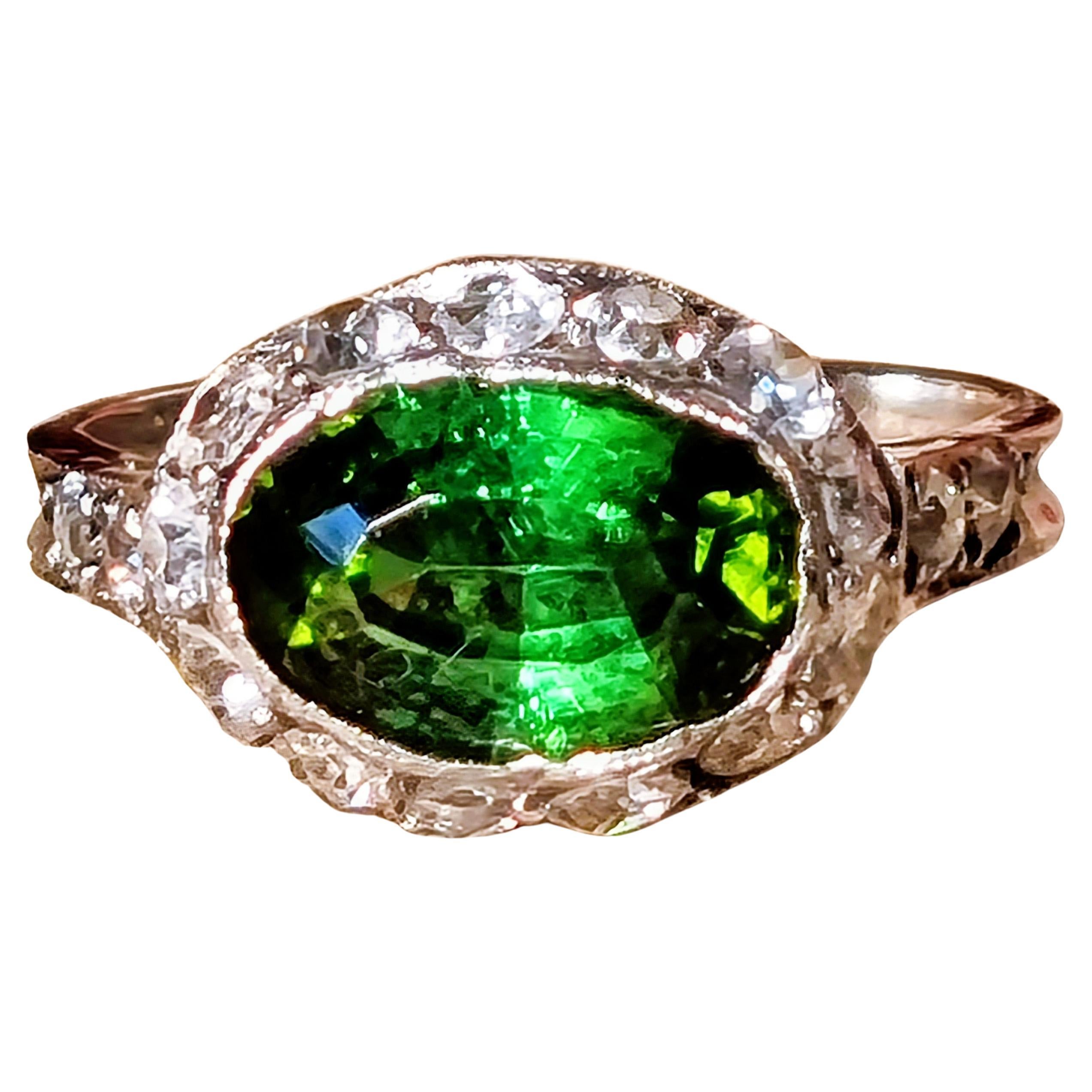 Anello originale Artful Green in platino con tormalina e diamanti, ca. 1920