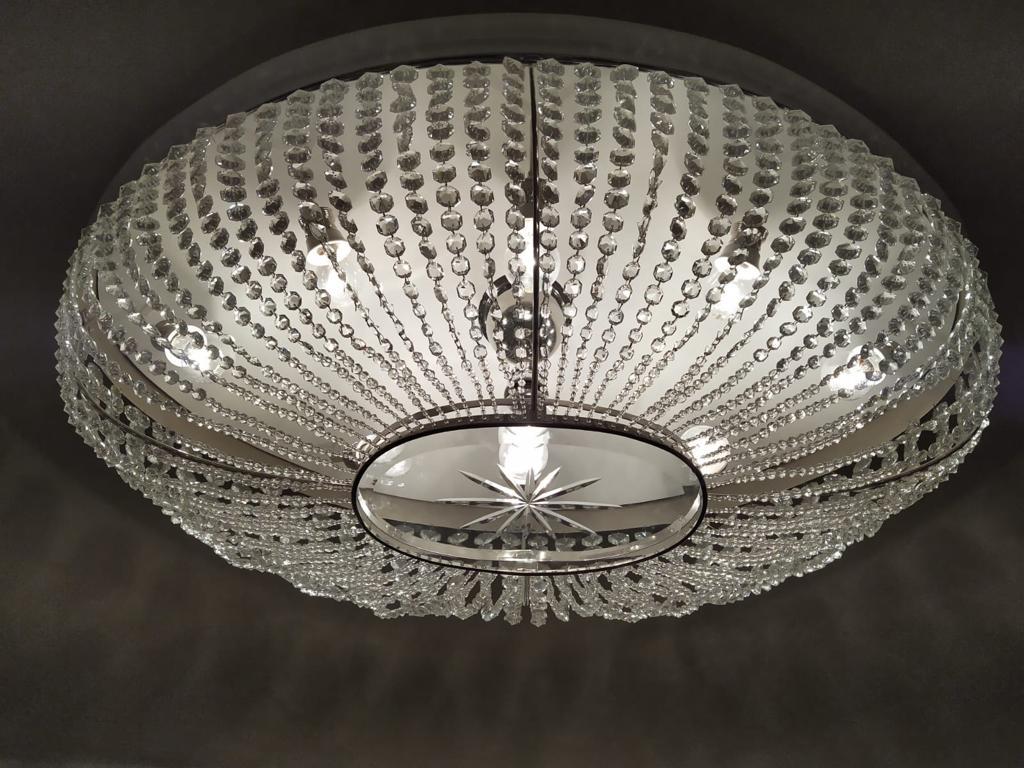 Ovaler Art-Déco-Kronleuchter aus geschliffenem Kristall von Carl Hiess Wien, Einbaubeleuchtung (Art déco) im Angebot