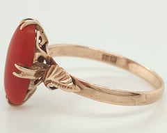 Art Deco Oval Cut Precious Coral 14 Karat Yellow Gold Ring