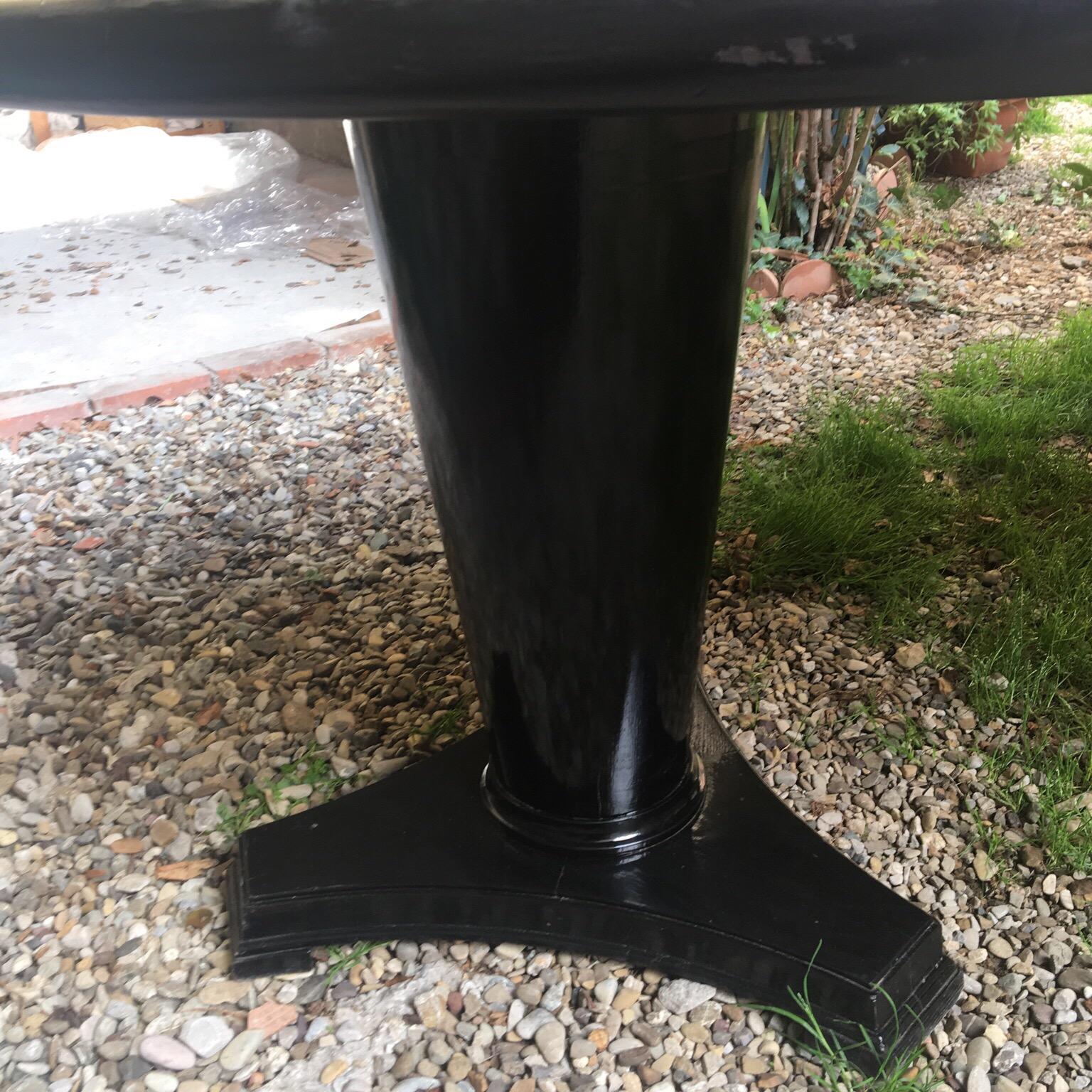 Art Deco Oval Dining Table in Mahogany Wood with Black Ebonized Edge, 1940s 11