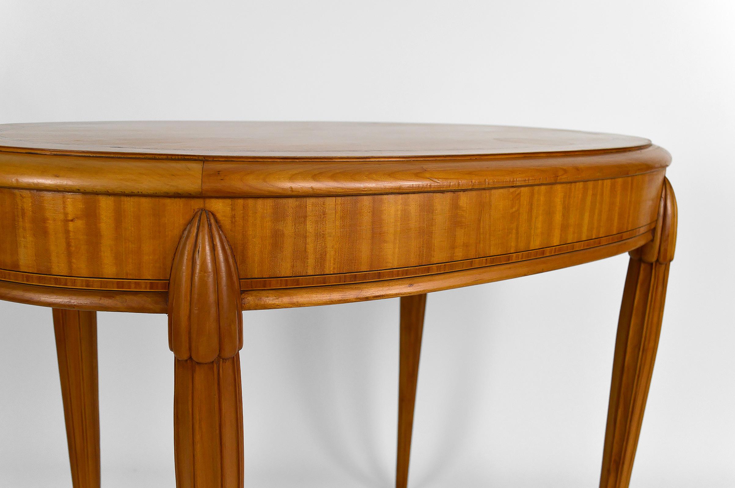 Art Deco Oval Pedestal Table with Marquetry, France, circa 1920 3