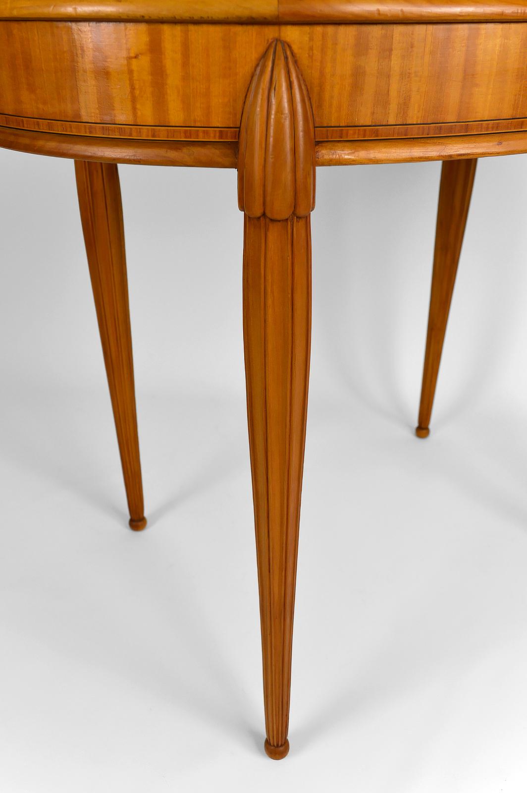 Art Deco Oval Pedestal Table with Marquetry, France, circa 1920 4