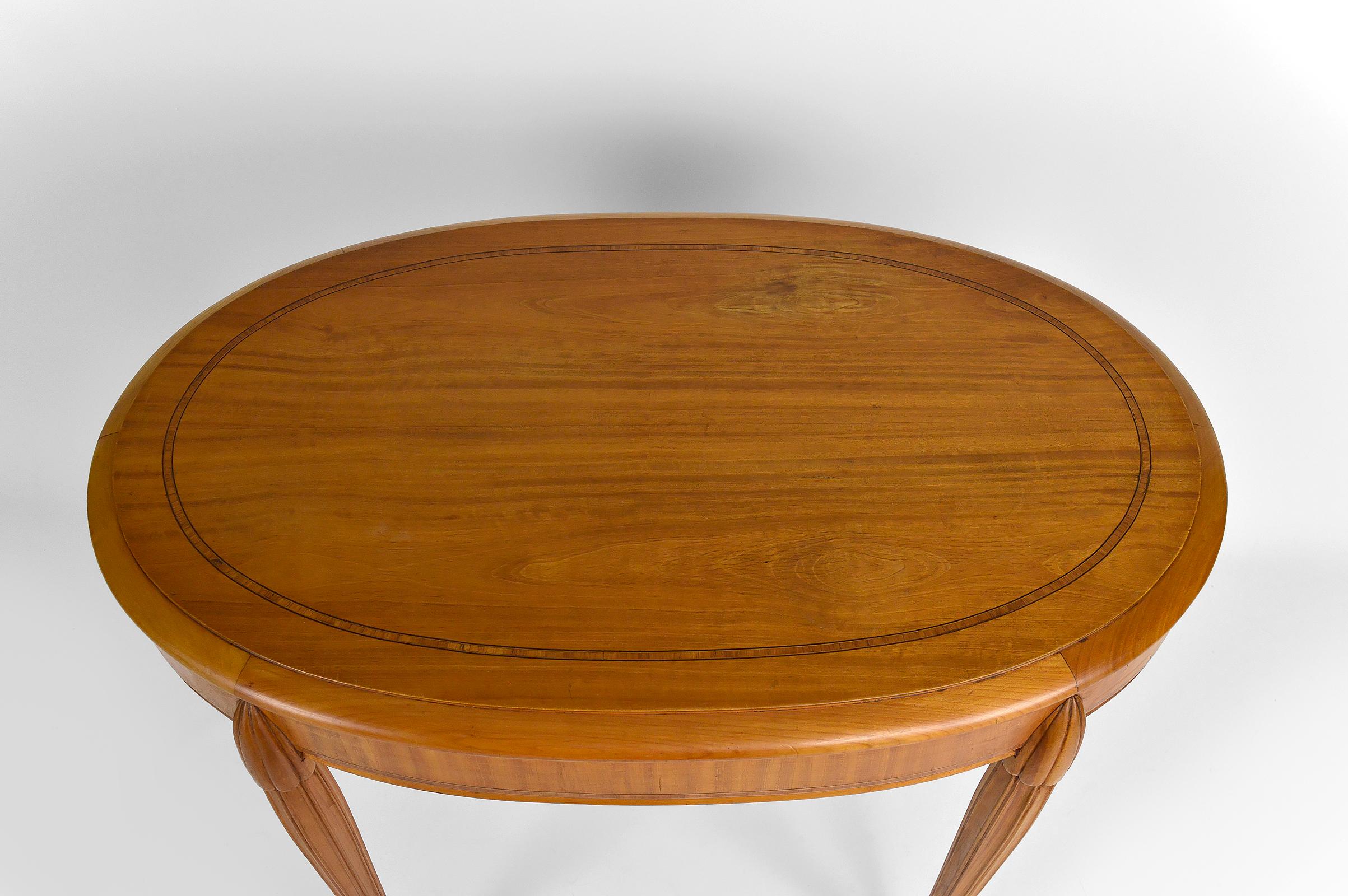 Art Deco Oval Pedestal Table with Marquetry, France, circa 1920 8