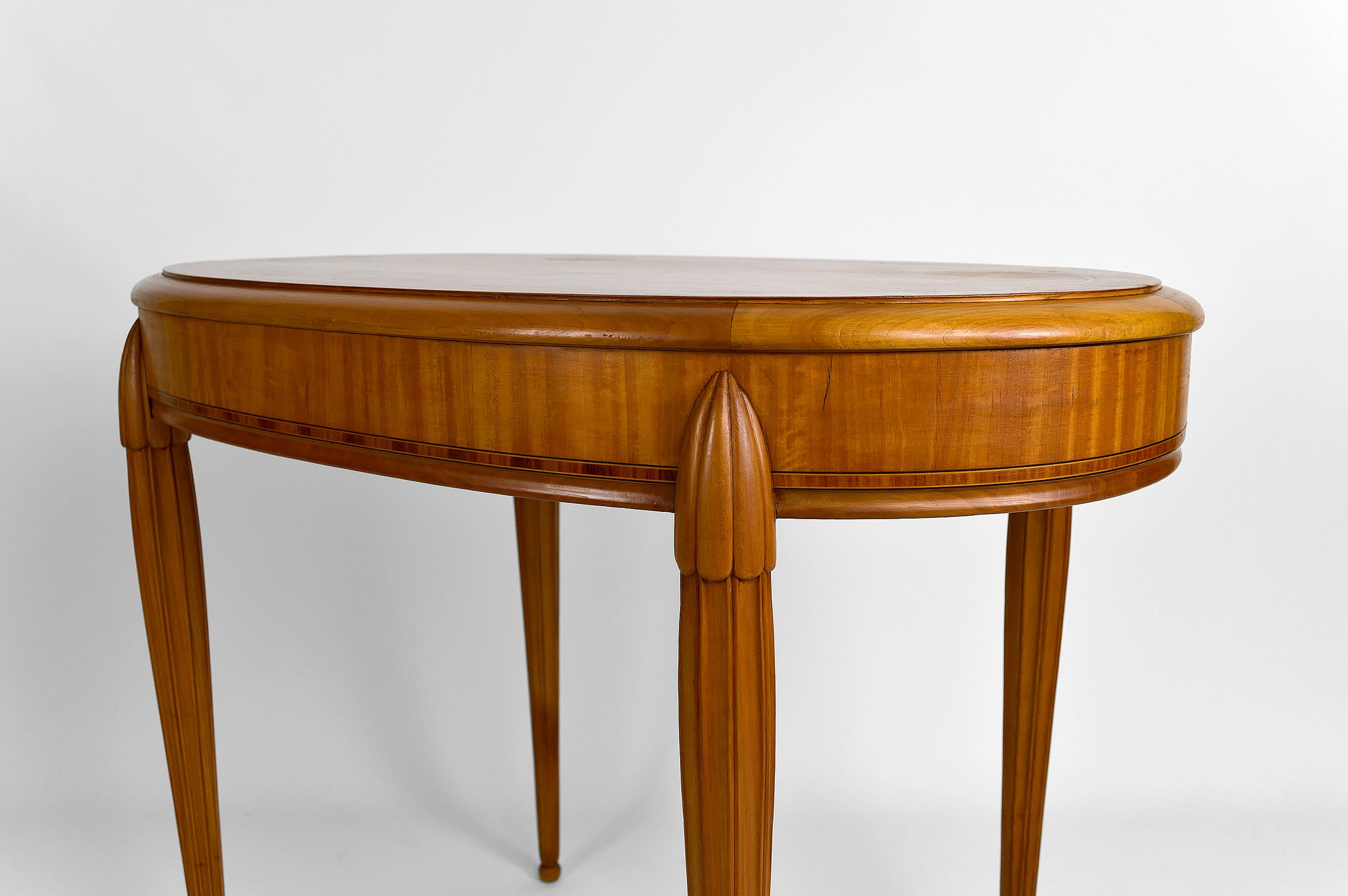 Art Deco Oval Pedestal Table with Marquetry, France, circa 1920 2