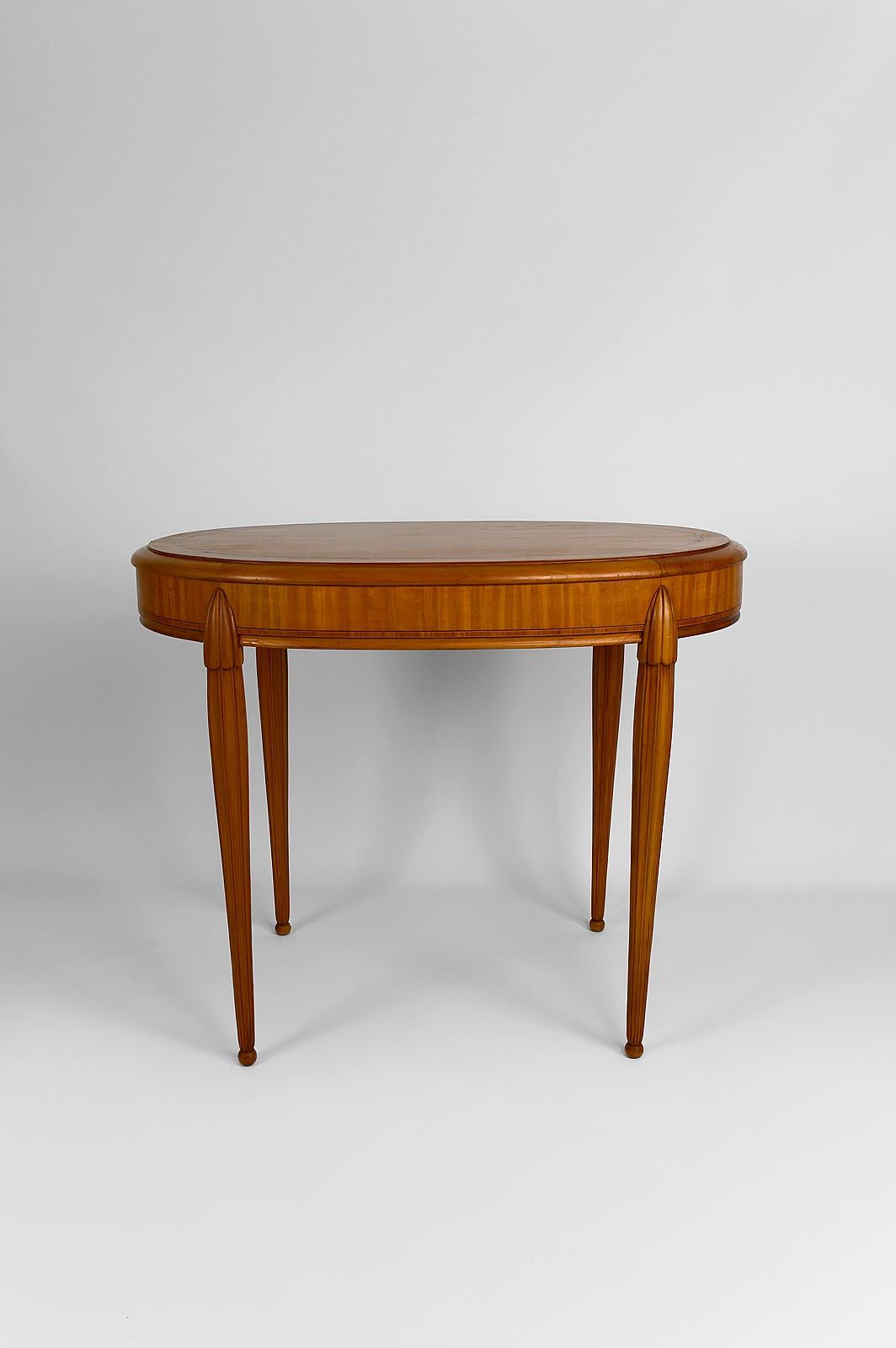 Art Deco Oval Pedestal Table with Marquetry, France, circa 1920 10