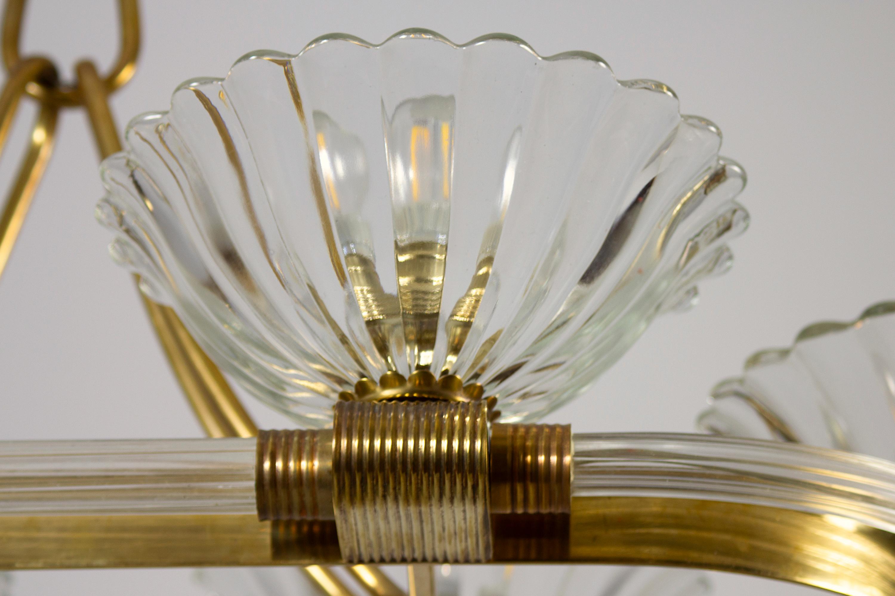  Art Deco Oval Shape Brass and Murano Glass Chandelier by Ercole Barovier 1940 For Sale 4
