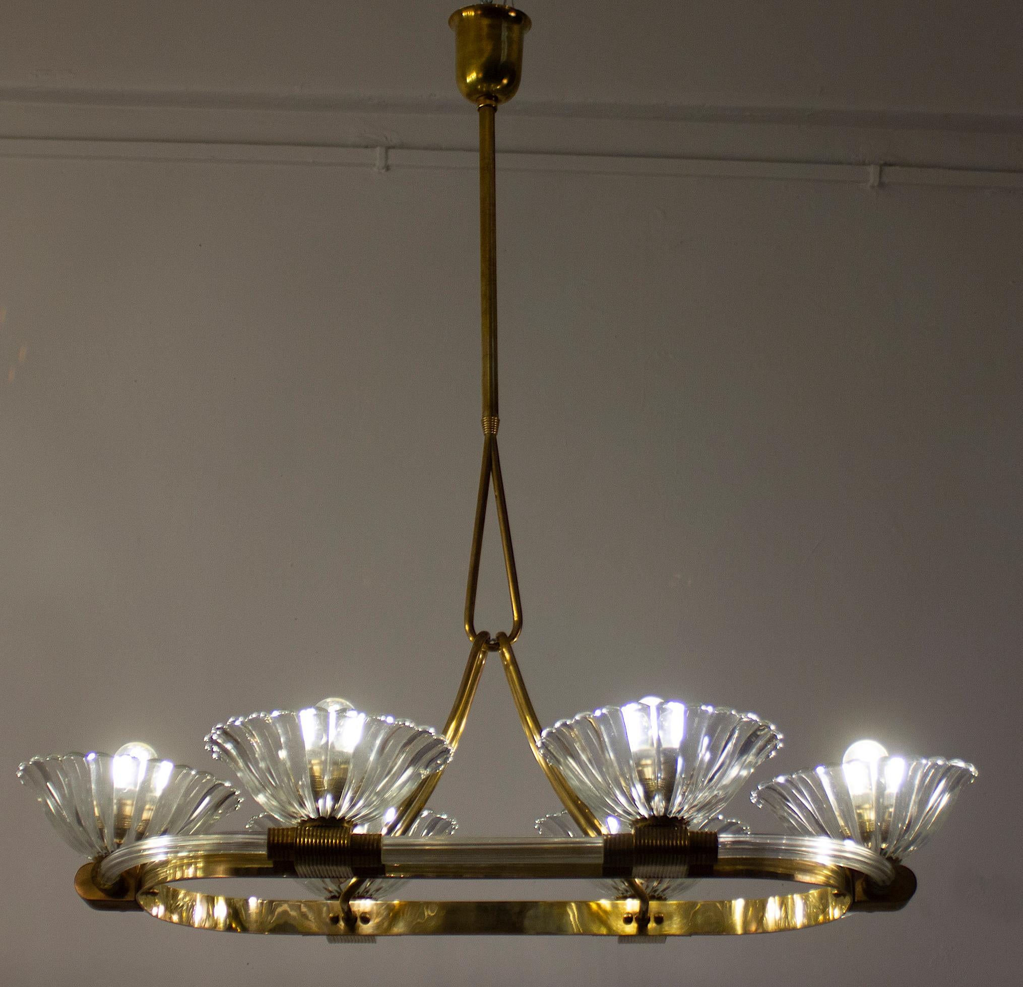  Art Deco Oval Shape Brass and Murano Glass Chandelier by Ercole Barovier 1940 For Sale 6