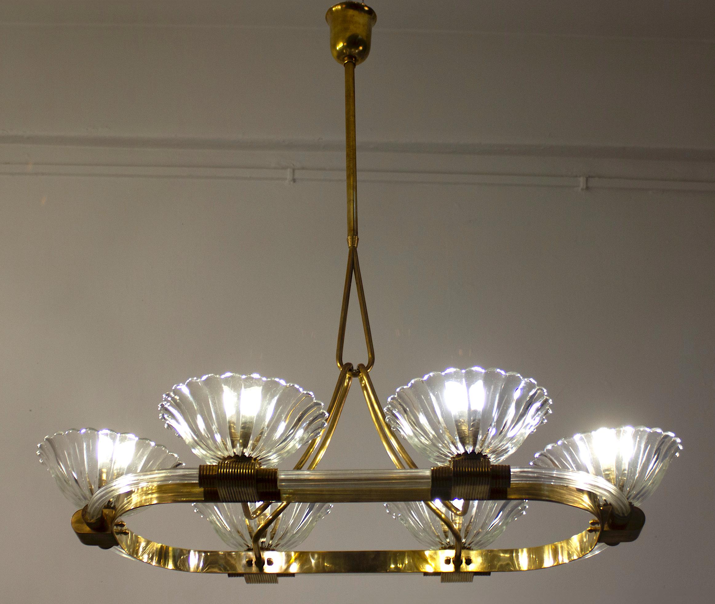 Italian  Art Deco Oval Shape Brass and Murano Glass Chandelier by Ercole Barovier 1940 For Sale