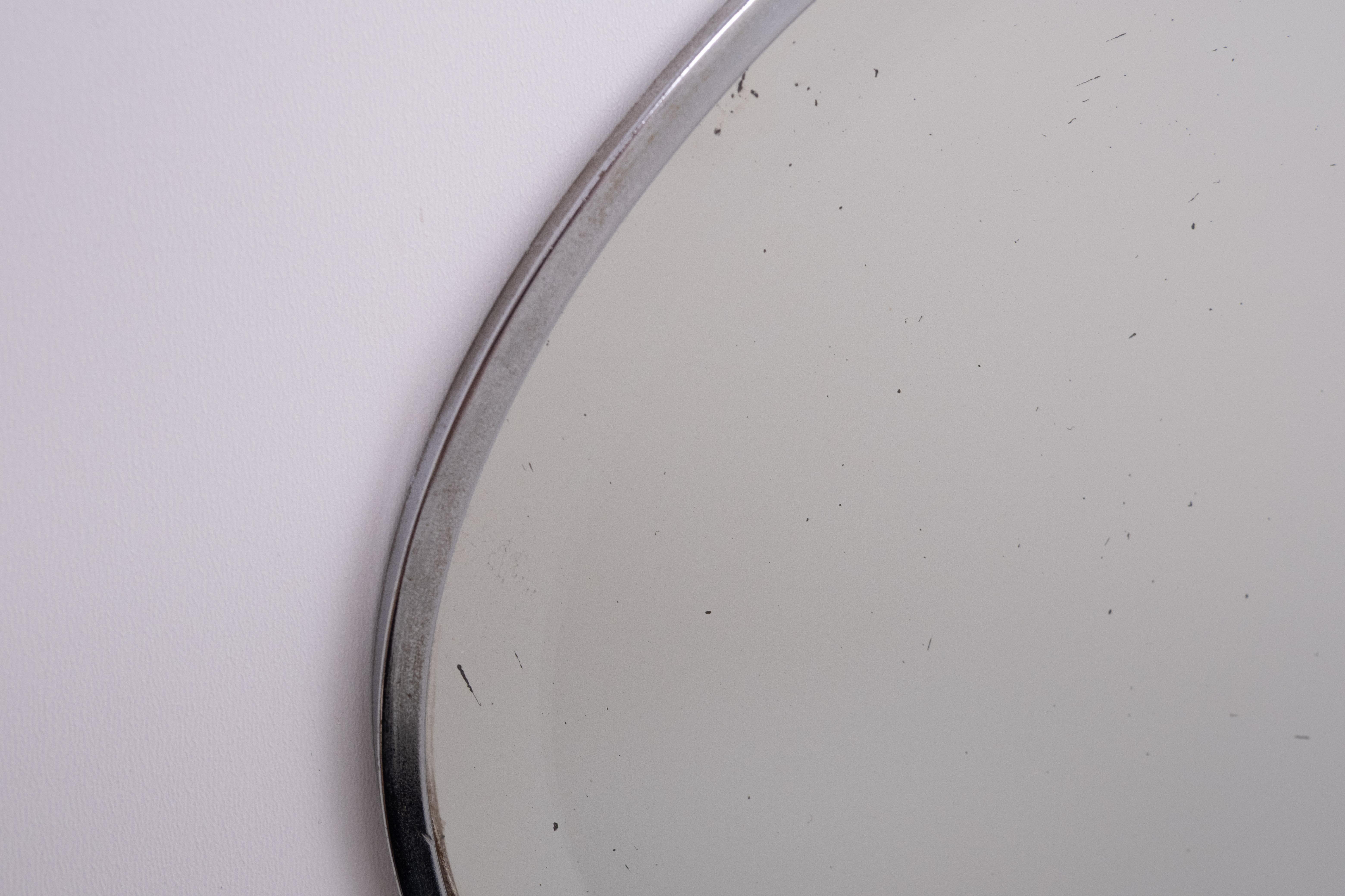Milieu du XXe siècle Art Deco Oval Mirror France 1930s en vente
