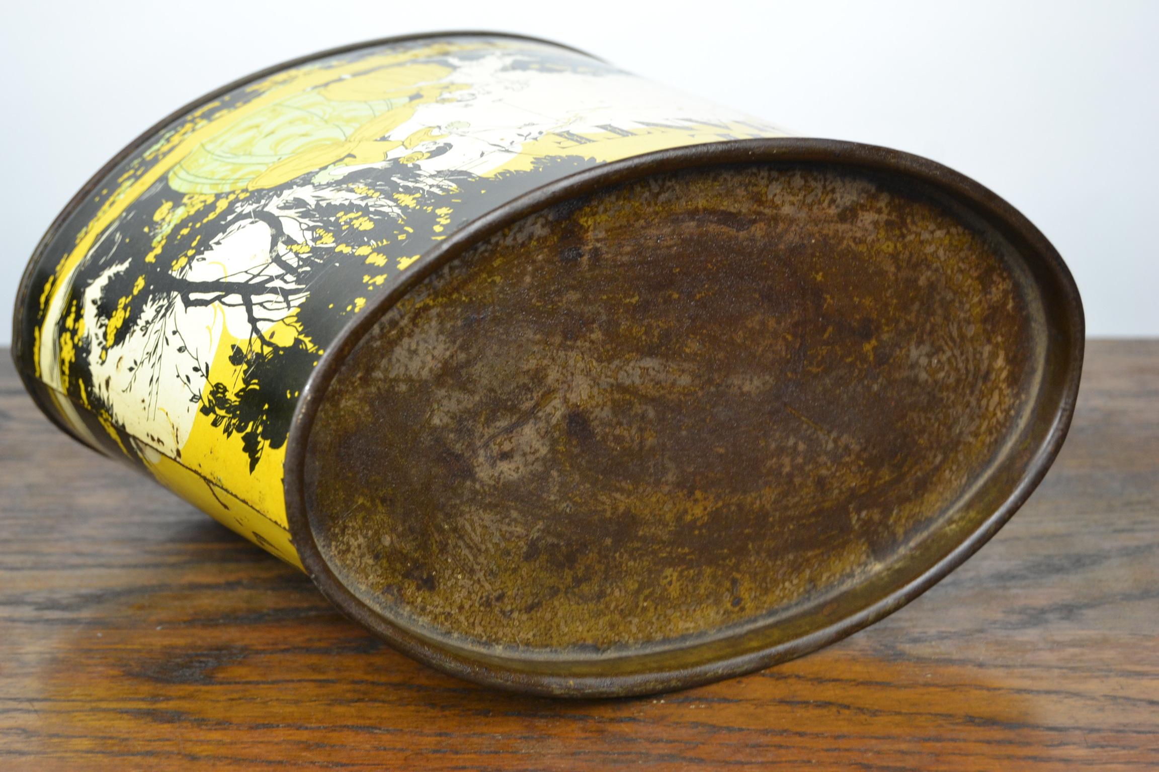 Art Deco Oval Tin for French Confectionery, 1920s 11