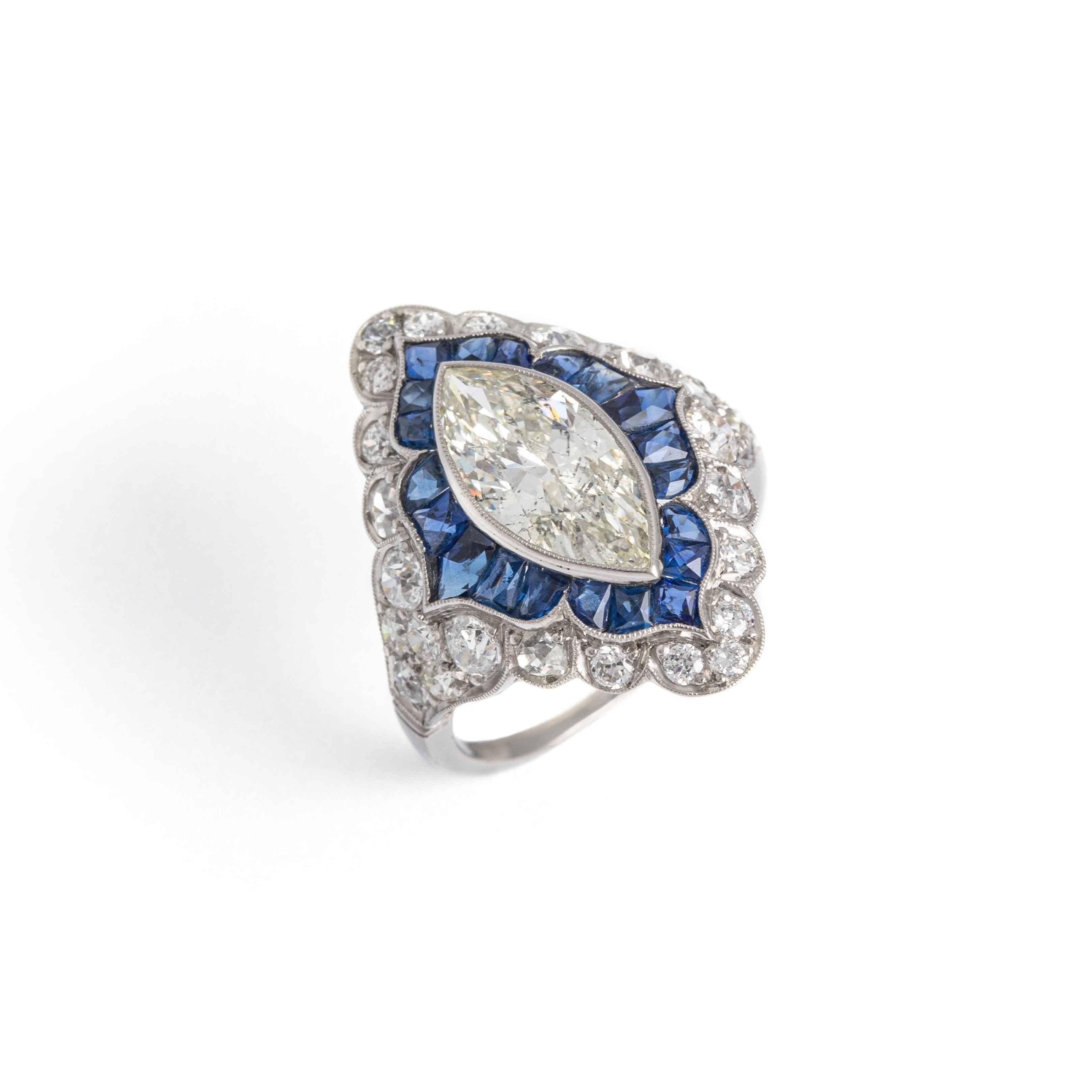 Art Deco over 2 carat Diamond Marquise Sapphire Platinum Ring For Sale 1