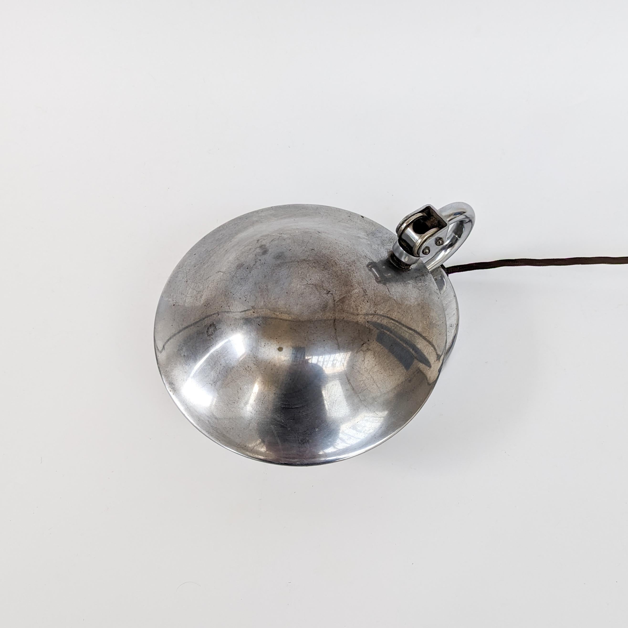 Art Deco Oyster lamp by Josef Hůrka for Napako, 1930s For Sale 1