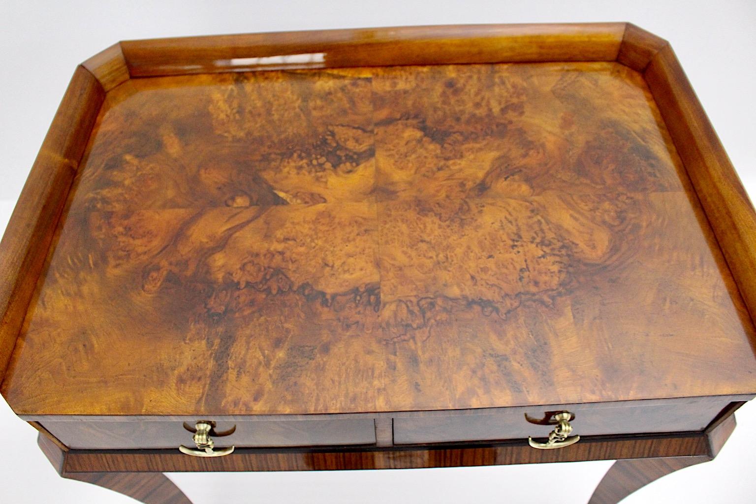 Art Deco Pagoda Walnut Brass Writing Desk Side Table Hugo Gorge, C.1925, Vienna For Sale 10