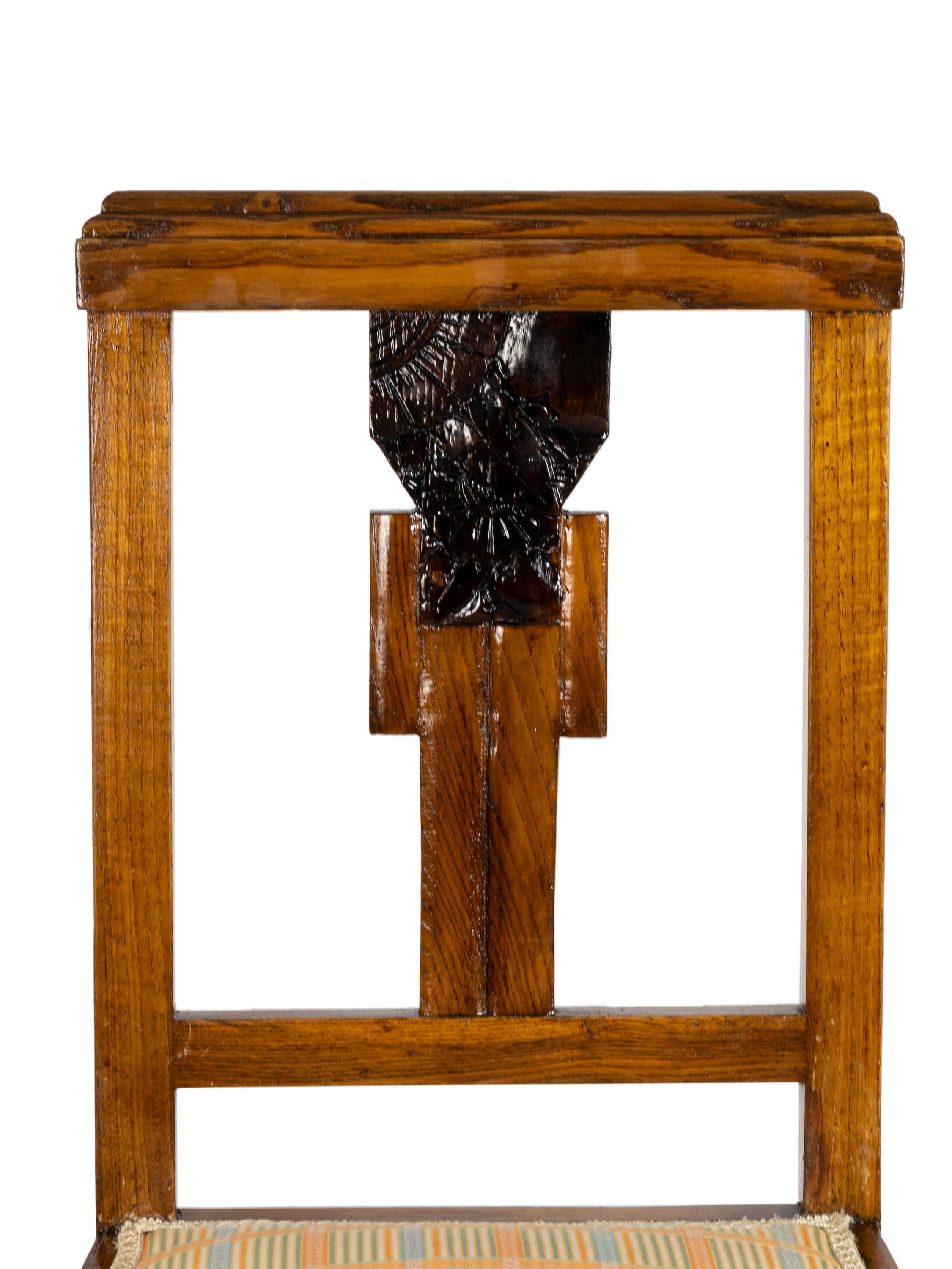 Art Deco Chair, (1939-1949), Portugal In Fair Condition For Sale In Lisbon, PT