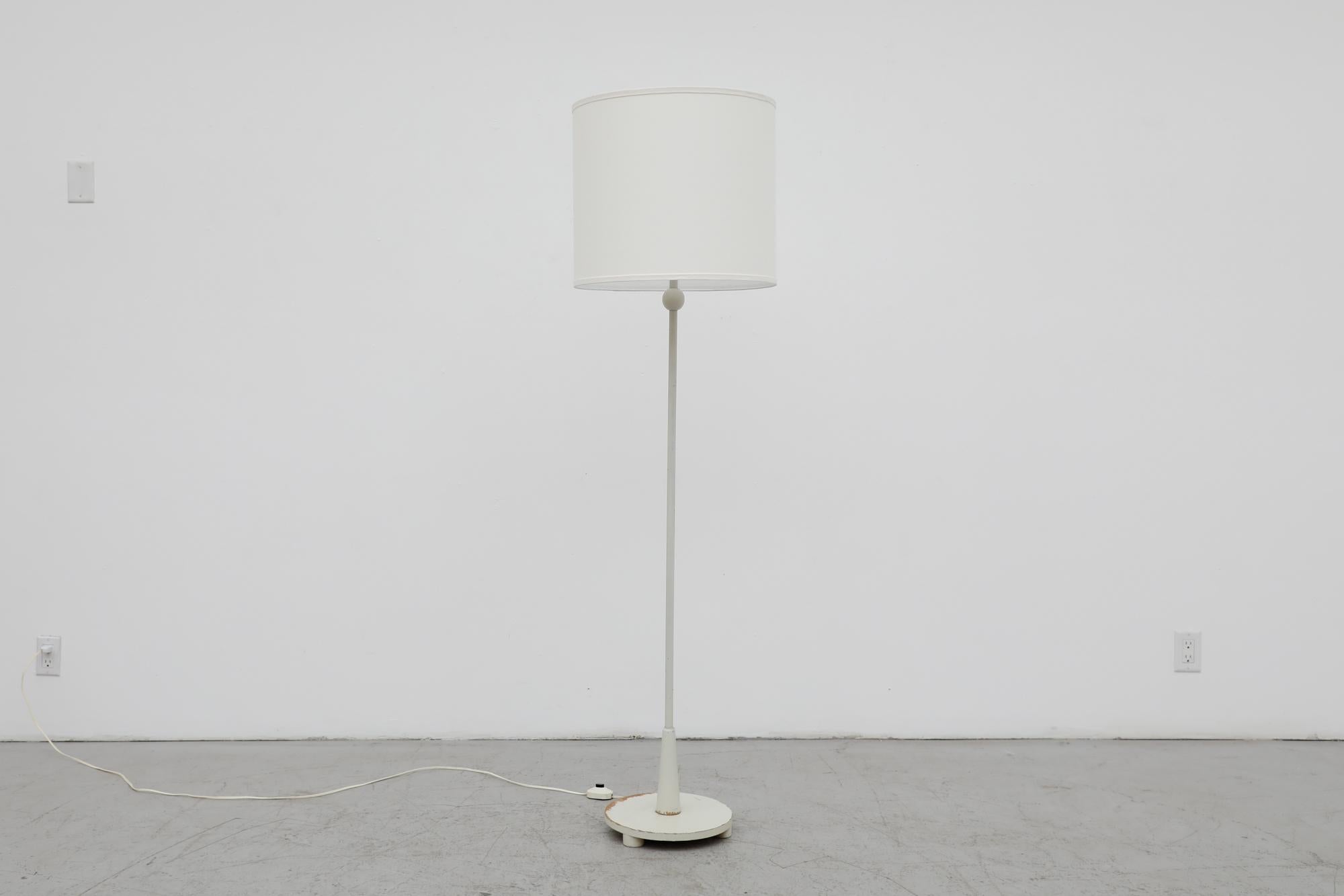 Mid-Century Modern Art Deco White Painted Wood Floor Lamp w/ Carved Details and New Linen Shade For Sale