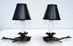 Paire de lampes de table ou de chevet Art Déco en bronze avec abat-jour en forme d'oiseau coquillage