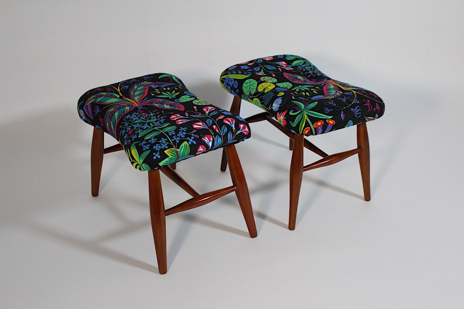 Austriaco Art Deco Coppia Duo Josef Frank Ciliegio Nero Tessuto Floreale c. 1928 Vienna in vendita