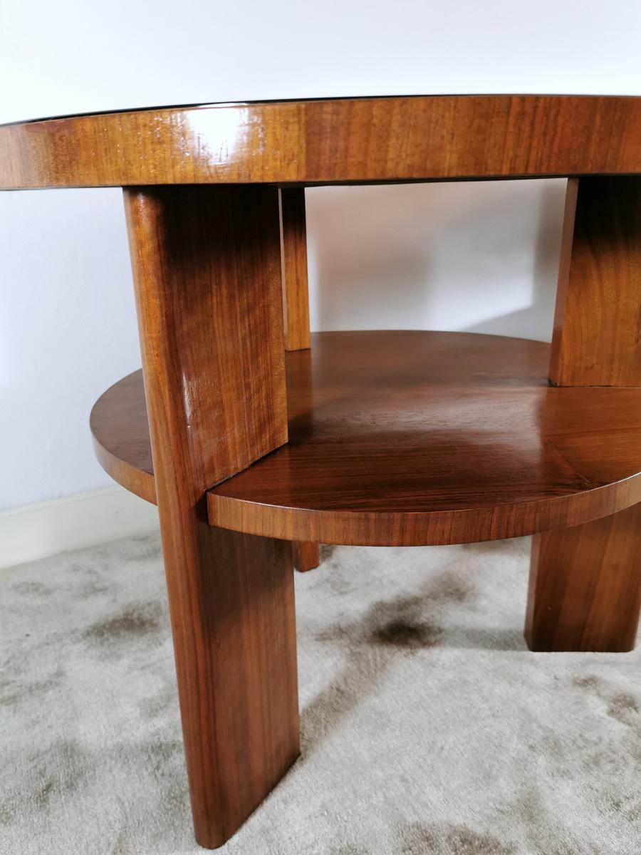 Art Deco Pair of Italian Coffee Tables in Walnut with Black Glass Top In Good Condition In Prato, Tuscany