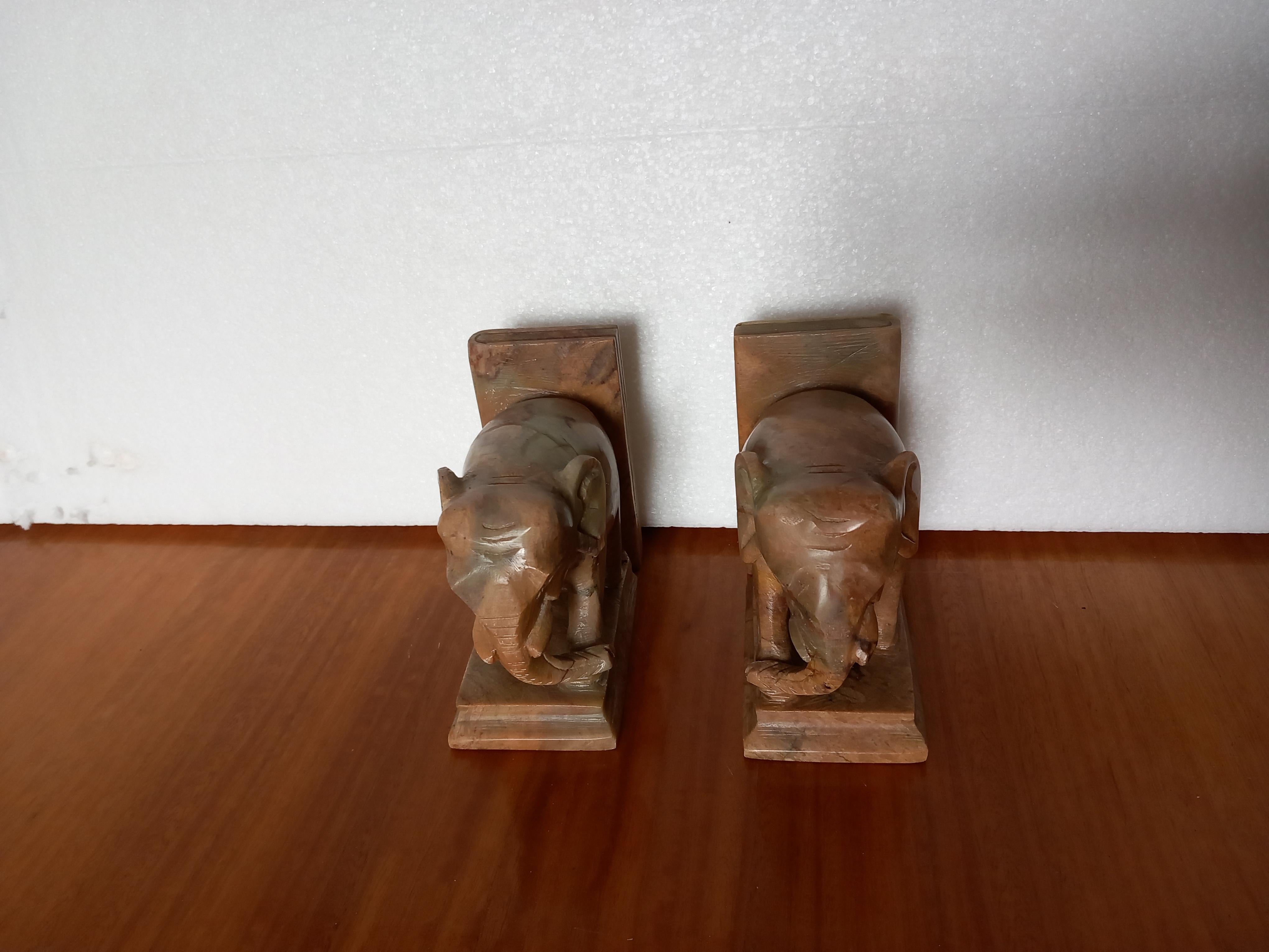 Art Deco Pair of Alabaster Bookends Elephant on a Book Spain 20th Century 5