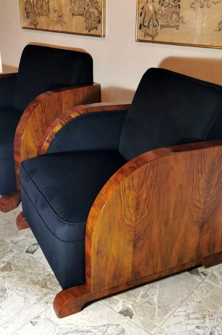 20th Century Art Deco Pair of Austrian Armchairs in Walnut and Velvet Worked Black, 1925