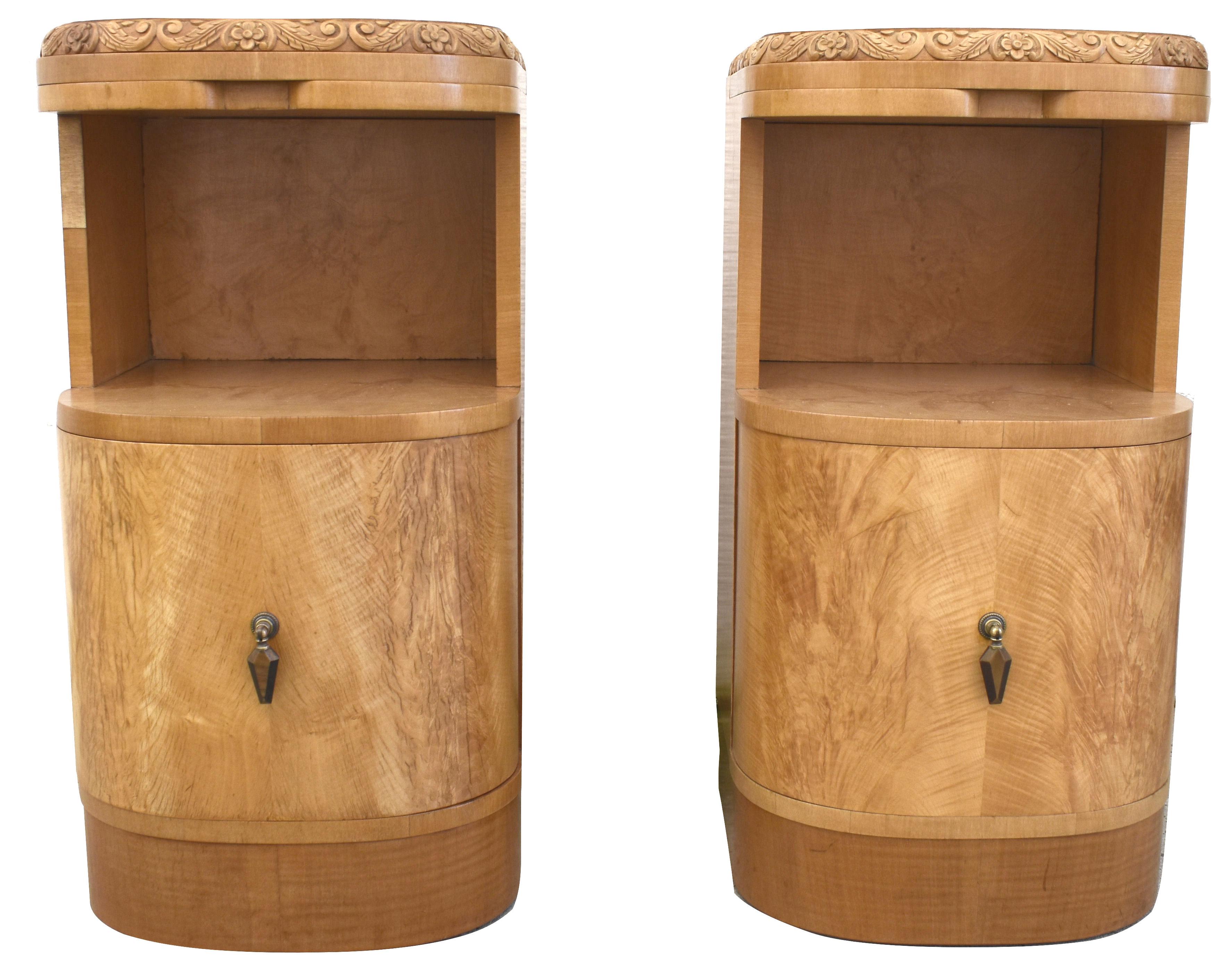 Art Deco Pair of Blonde Sycamore Bedside Cabinet Night Stands by Epstein, c1930