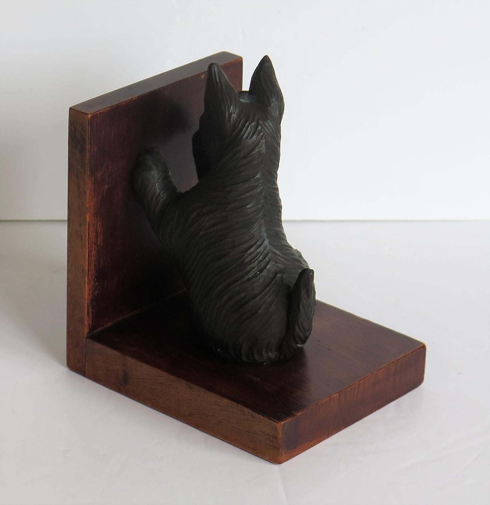 Art Deco Pair of Bookends Hardwood with Terrier Dog Figures, circa 1930 6