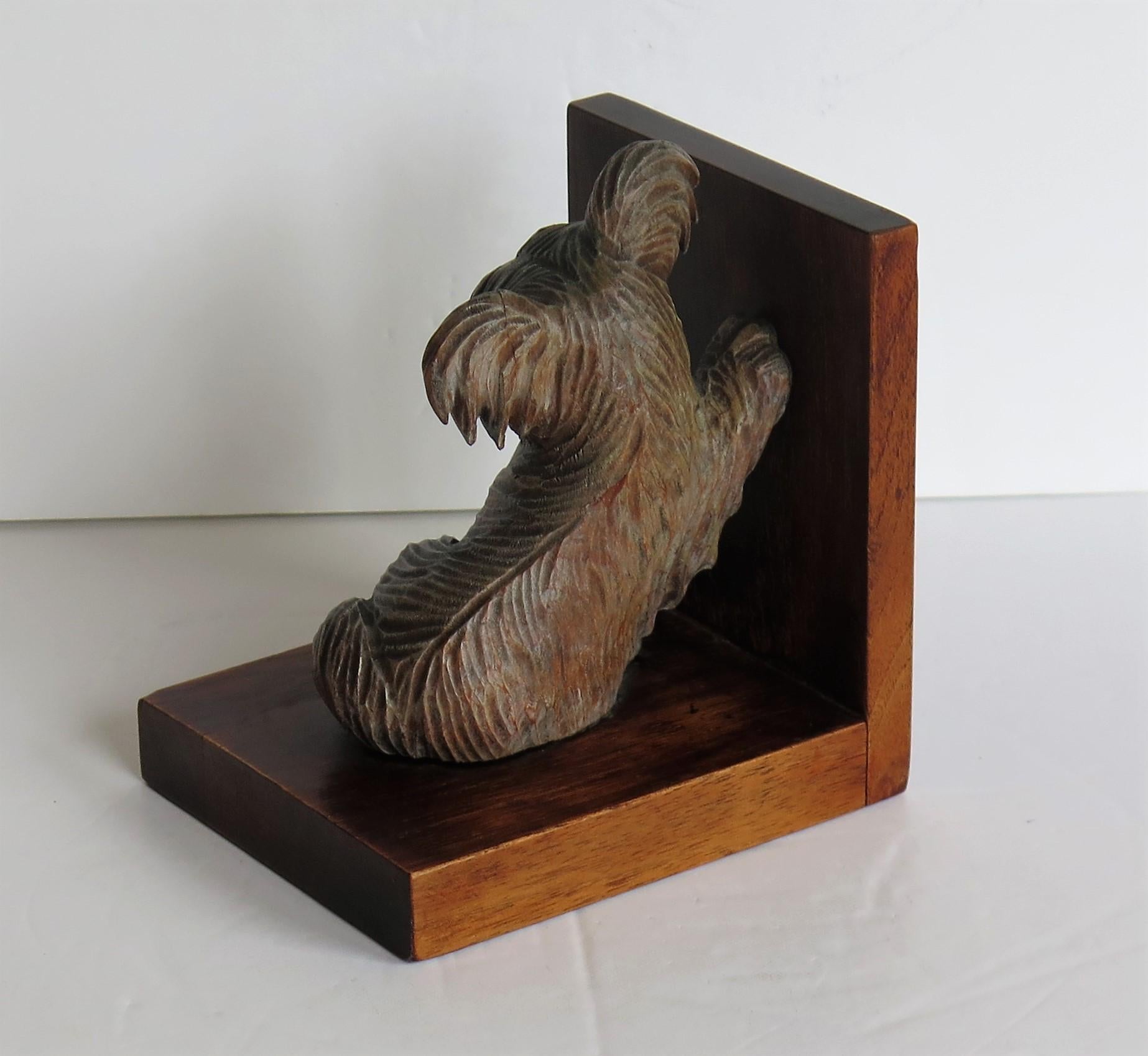 Art Deco Pair of Bookends Hardwood with Terrier Dog Figures, circa 1930 7