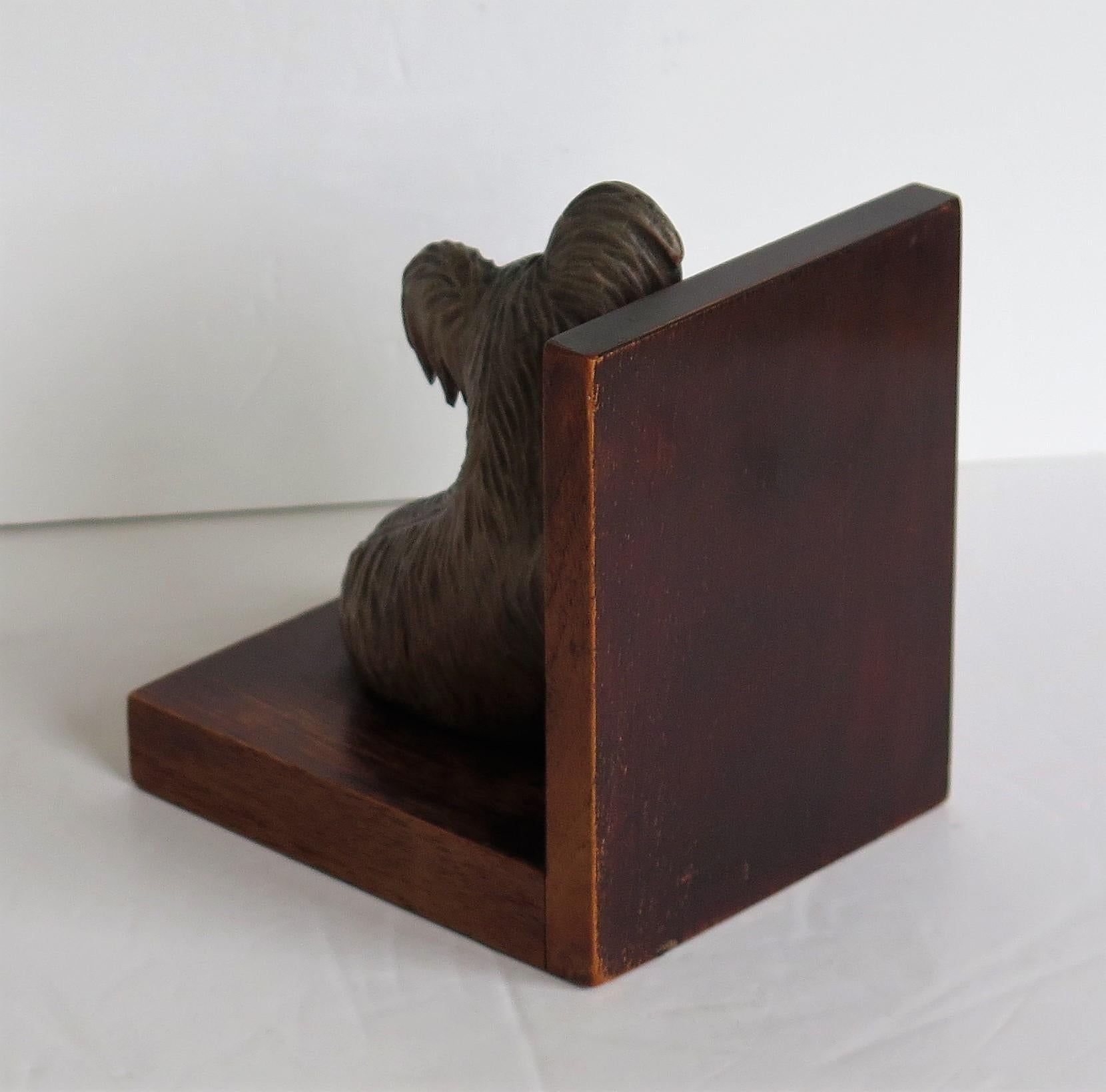 Art Deco Pair of Bookends Hardwood with Terrier Dog Figures, circa 1930 9
