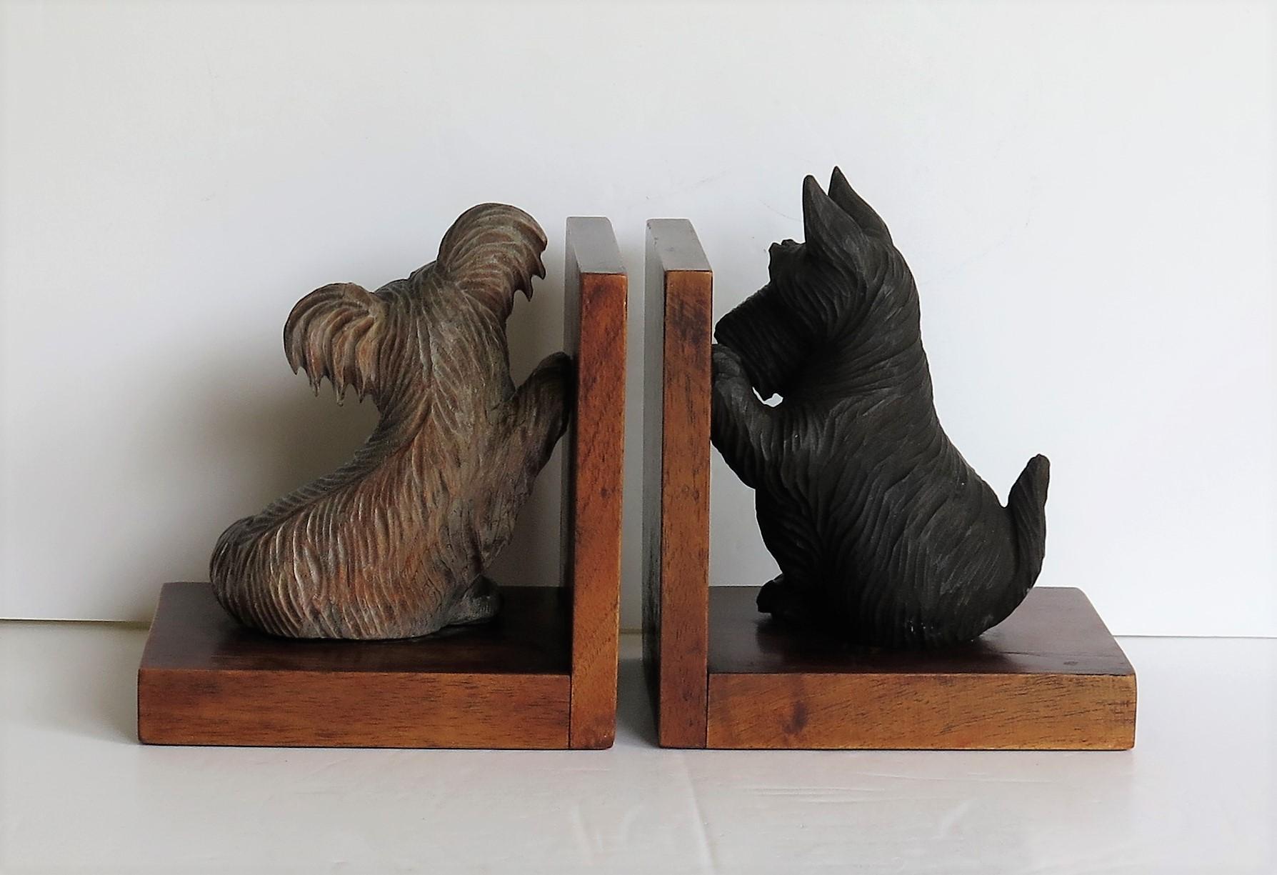 Hand-Crafted Art Deco Pair of Bookends Hardwood with Terrier Dog Figures, circa 1930