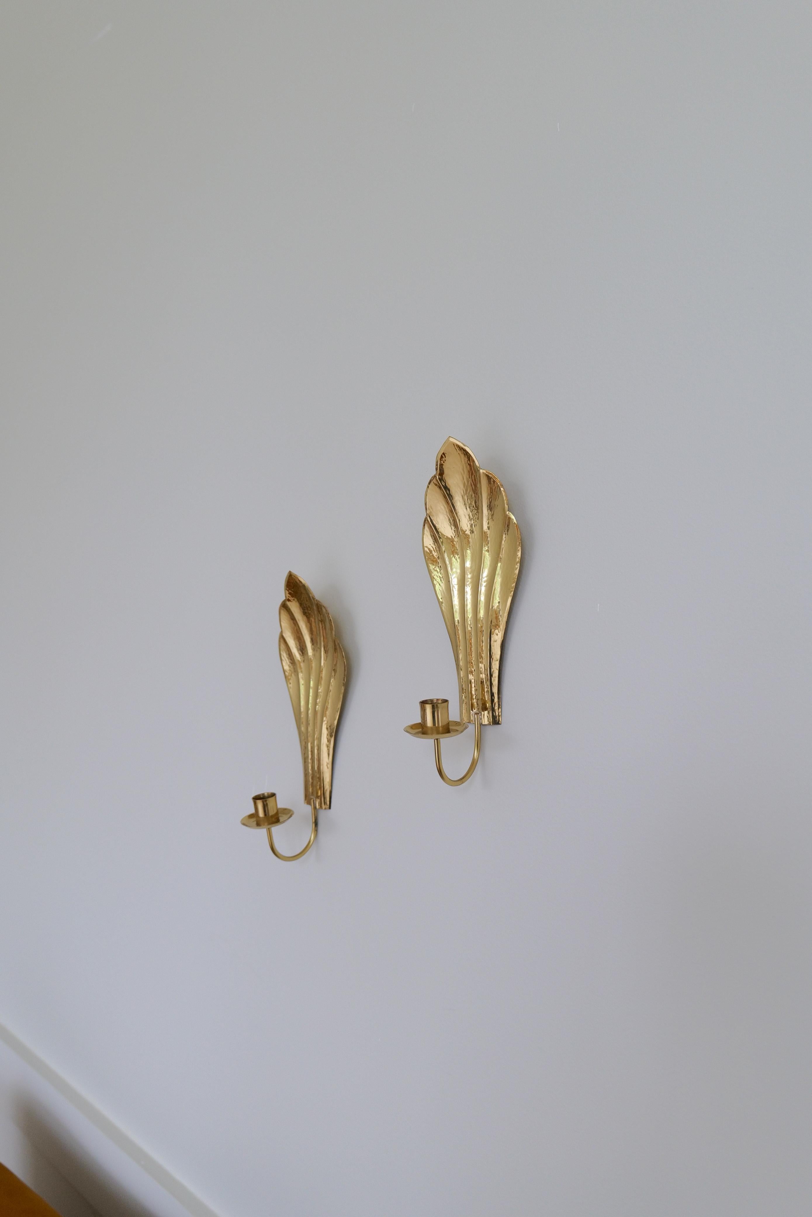 Paire de chandeliers muraux Art Deco en laiton Holmström, Arvika, Suède, années 1950 en vente 1