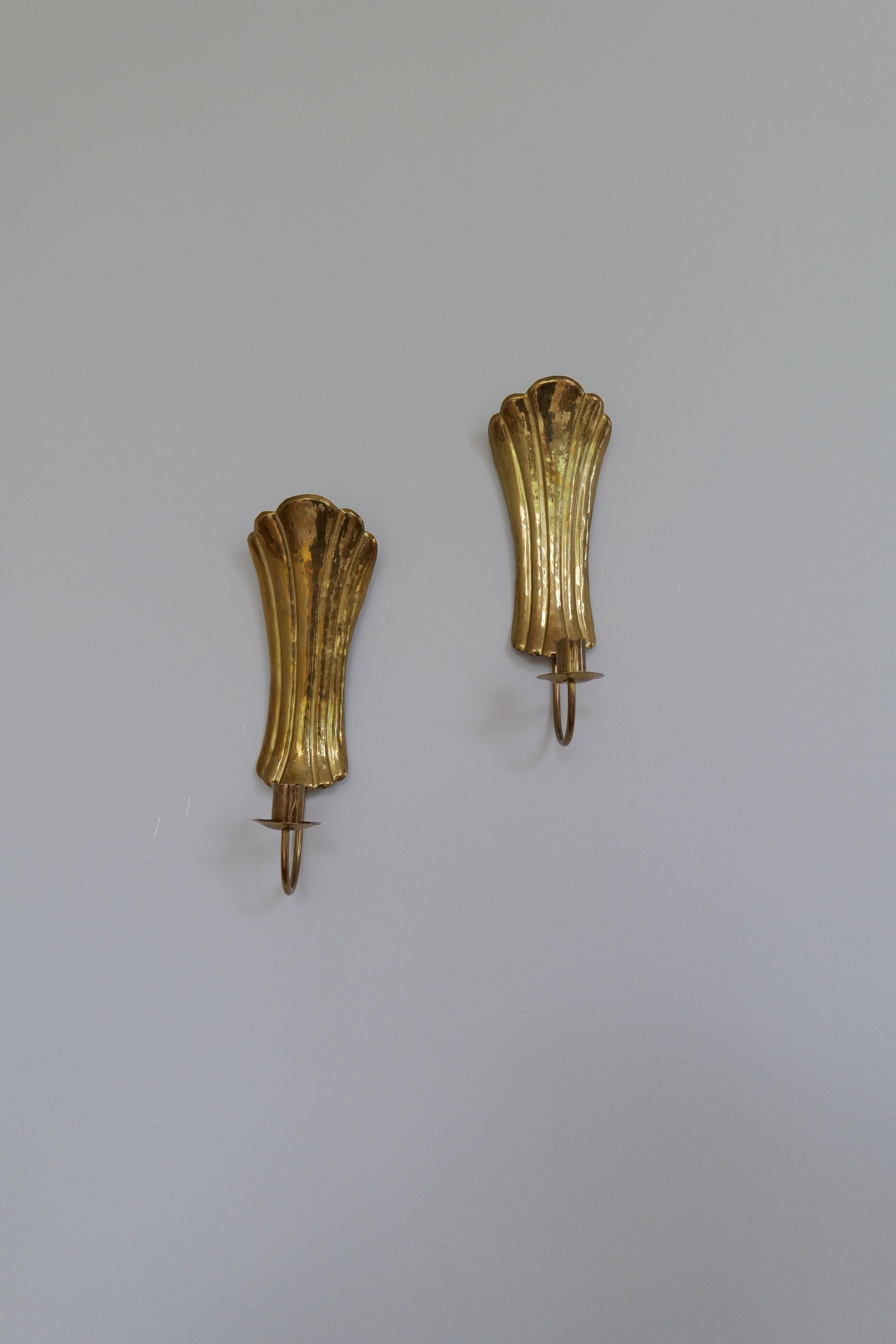 Paire de chandeliers muraux Art Deco en laiton, Suède, années 1950 en vente 3