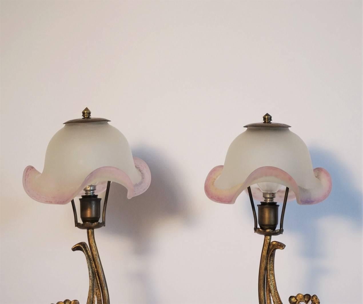 French Art Deco Pair of Bronze Table Lamps with Art Glass Shades For Sale