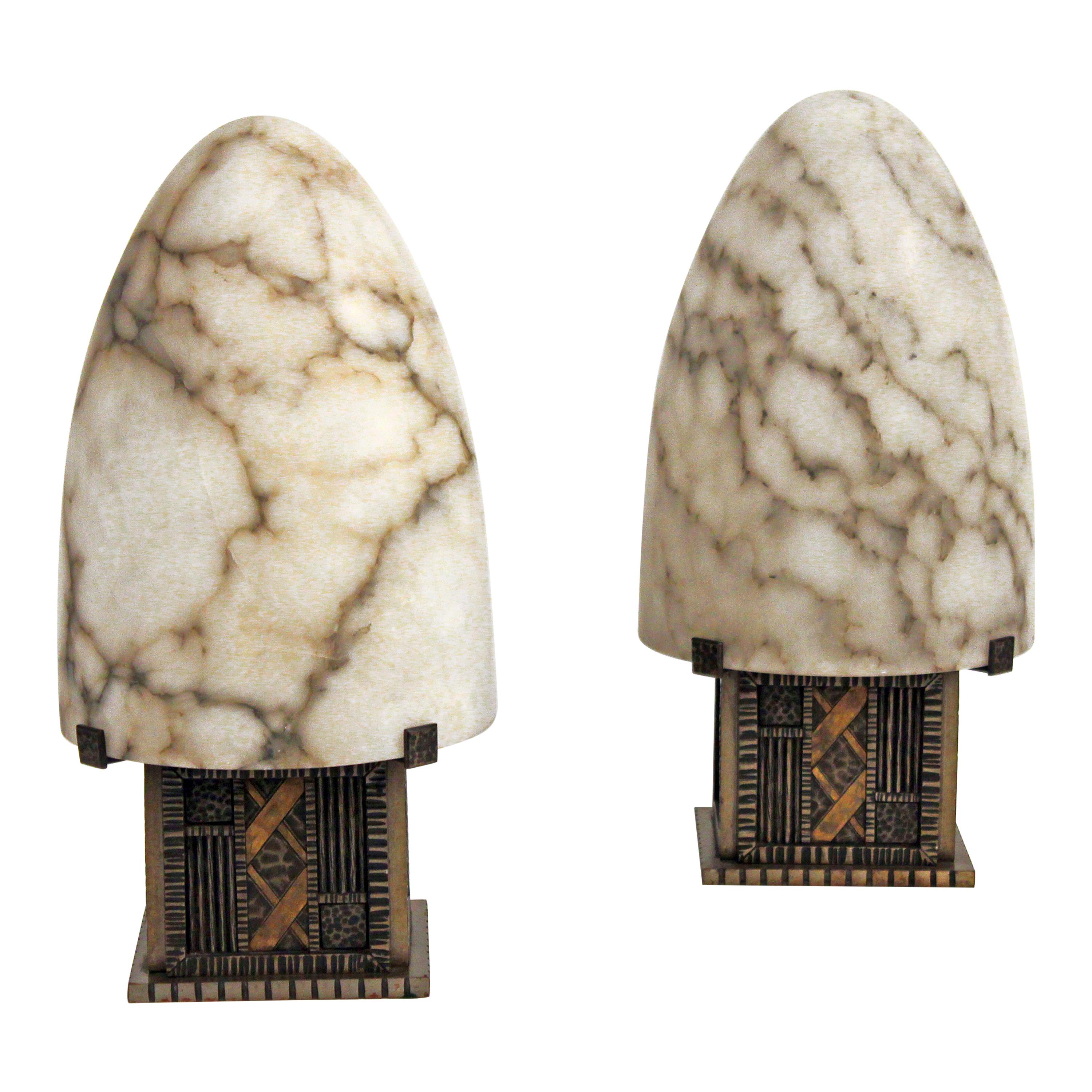 Art Deco Pair of Bullet-Shape Lamps For Sale