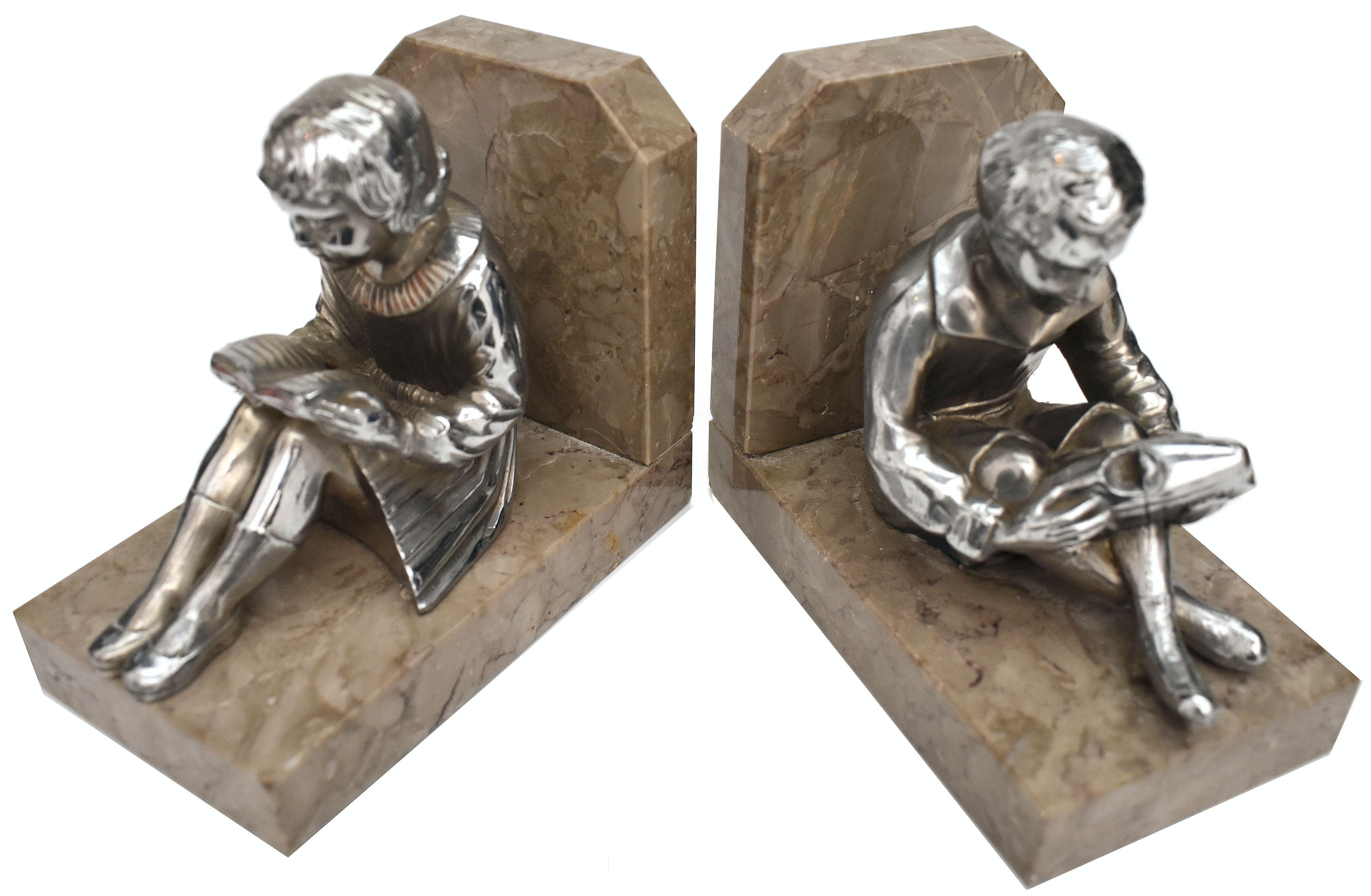 Art Deco Pair of Chromed Figurative Bookends, French, circa 1930 For Sale 3