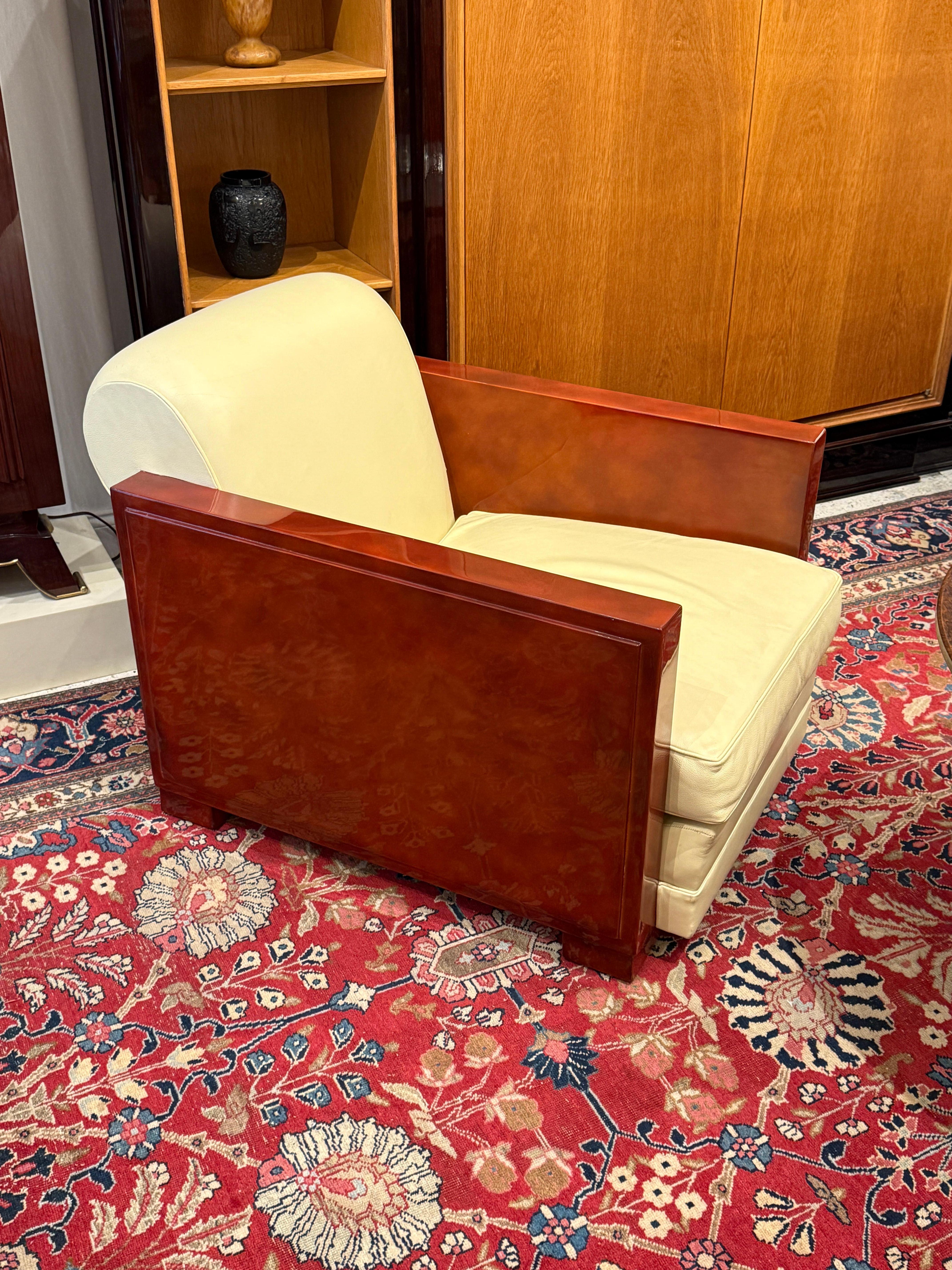 Pareja de sillones Club Art Déco de Maurice Jallot Lacado en venta