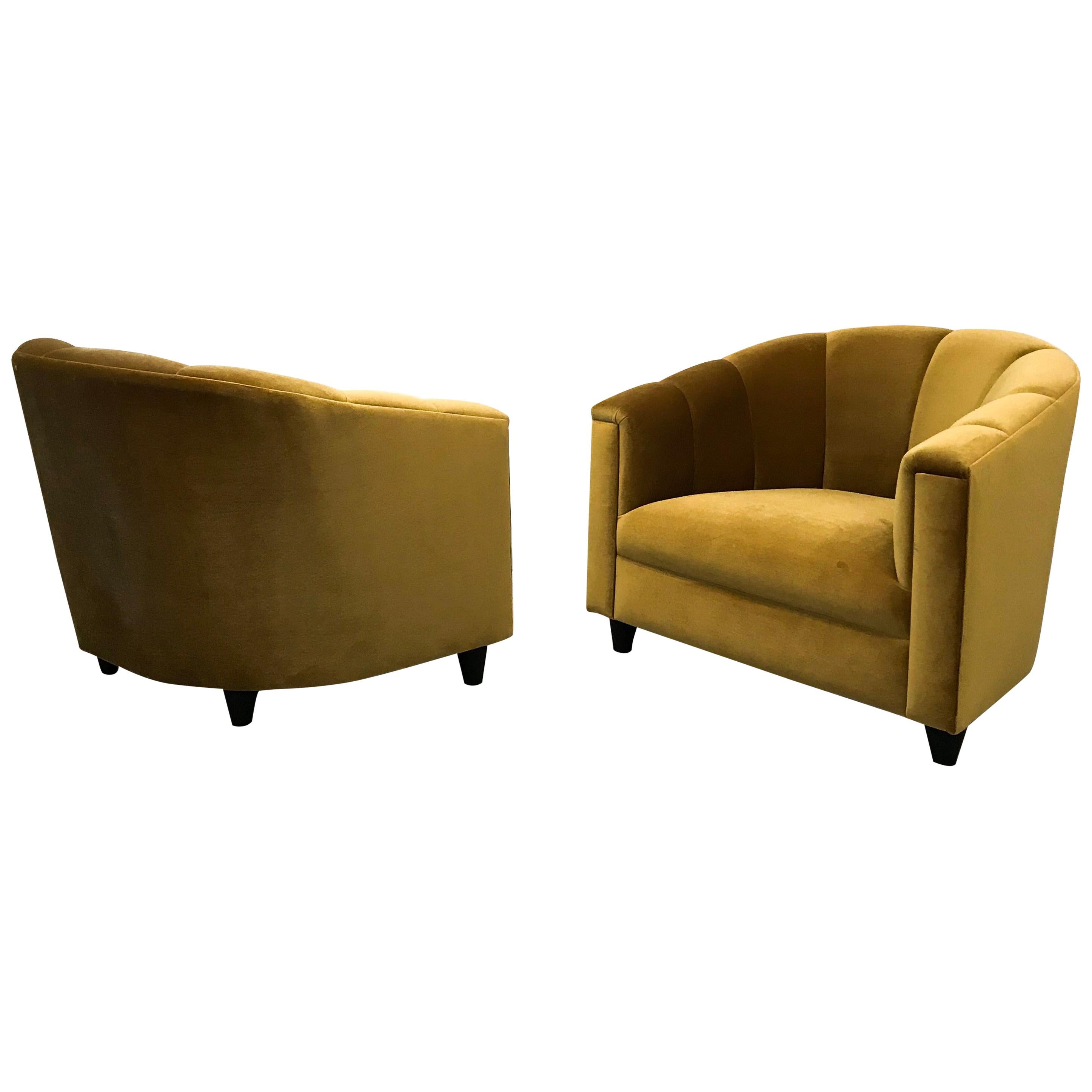 Art Deco Style Pair of Club Chairs, Golden Velvet, by Watt Studio For Sale